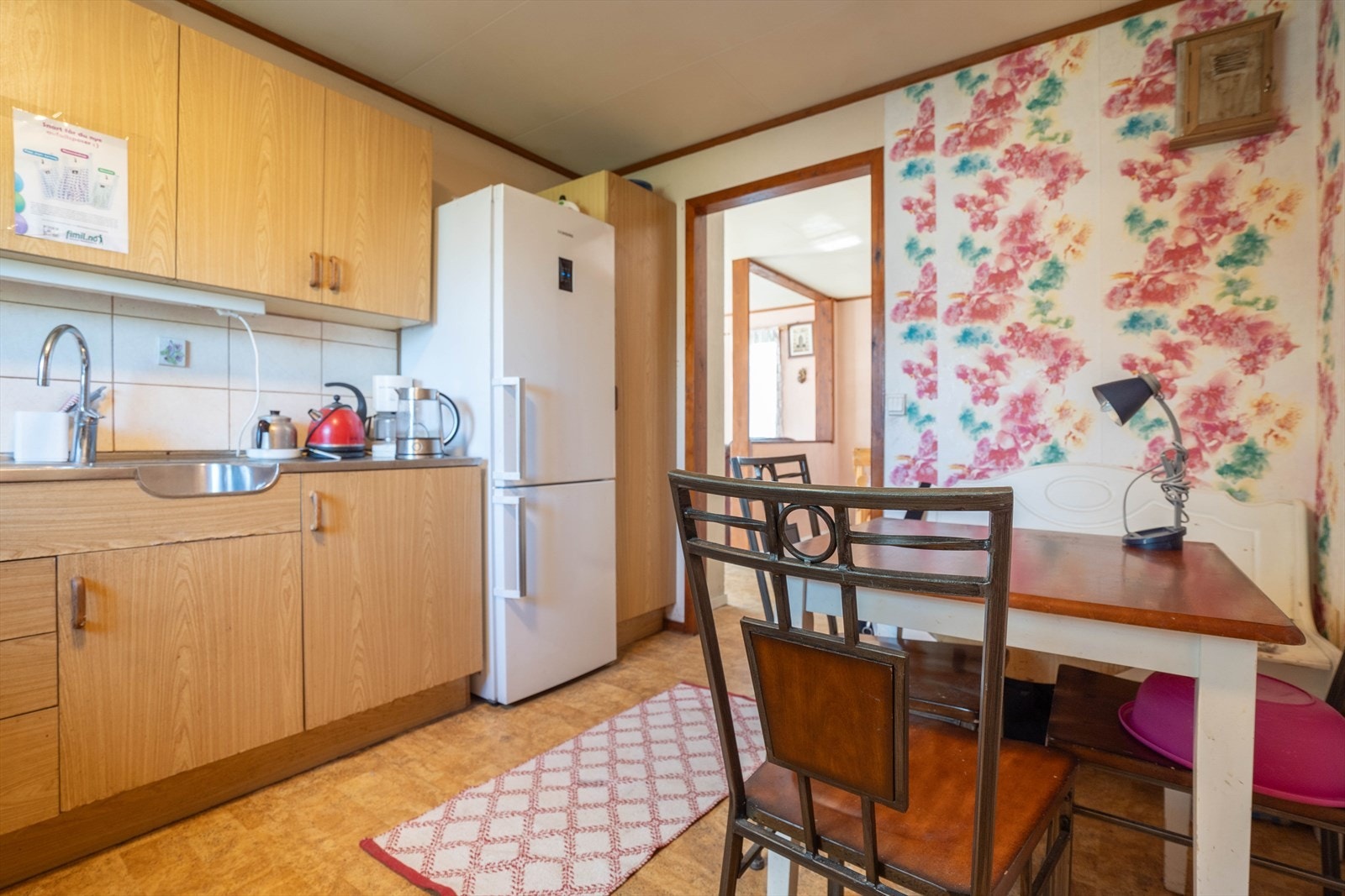 Kjøkken med sittegruppe Galleribilde