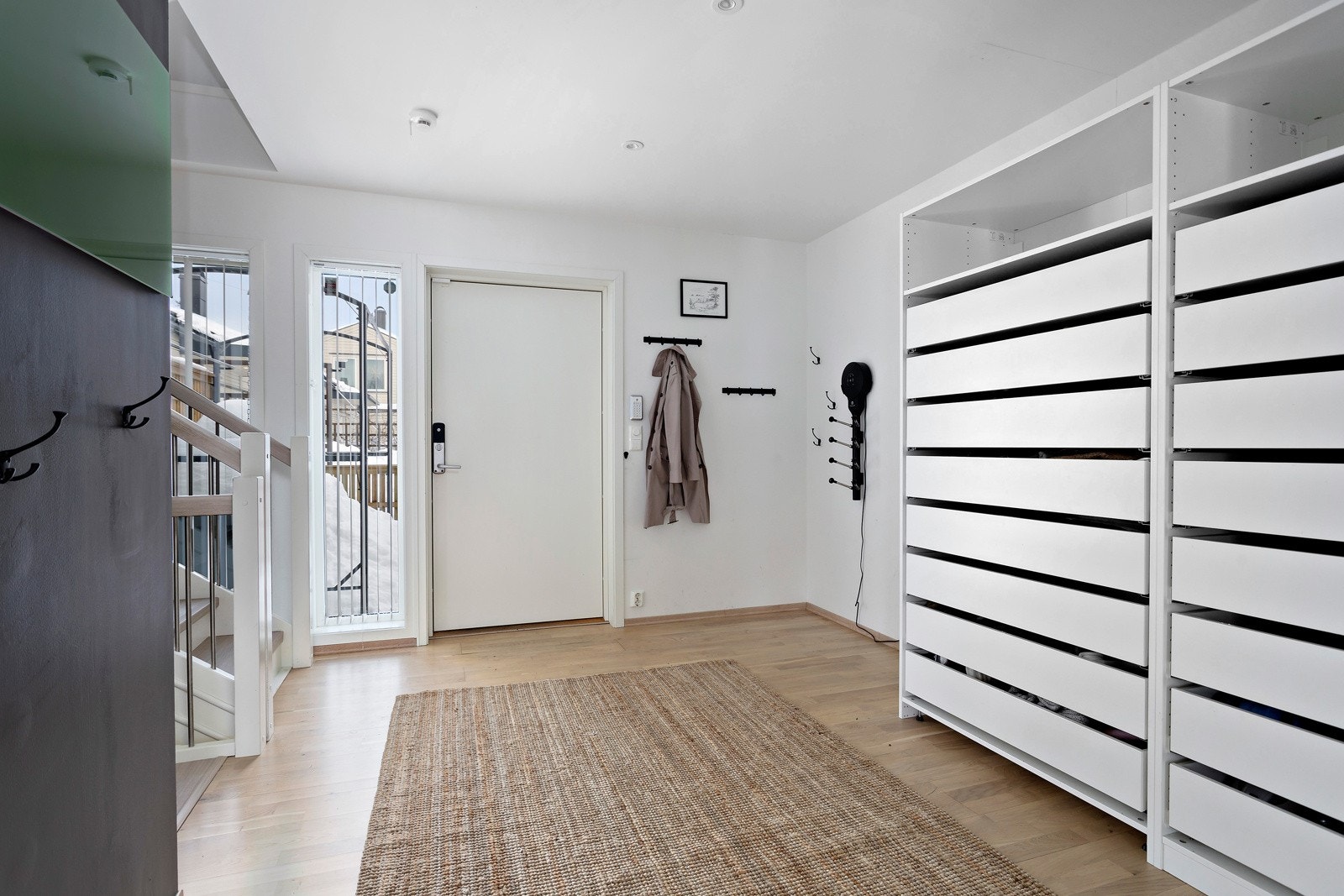 Det er praktisk kodelås på ytterdøren. Galleribilde