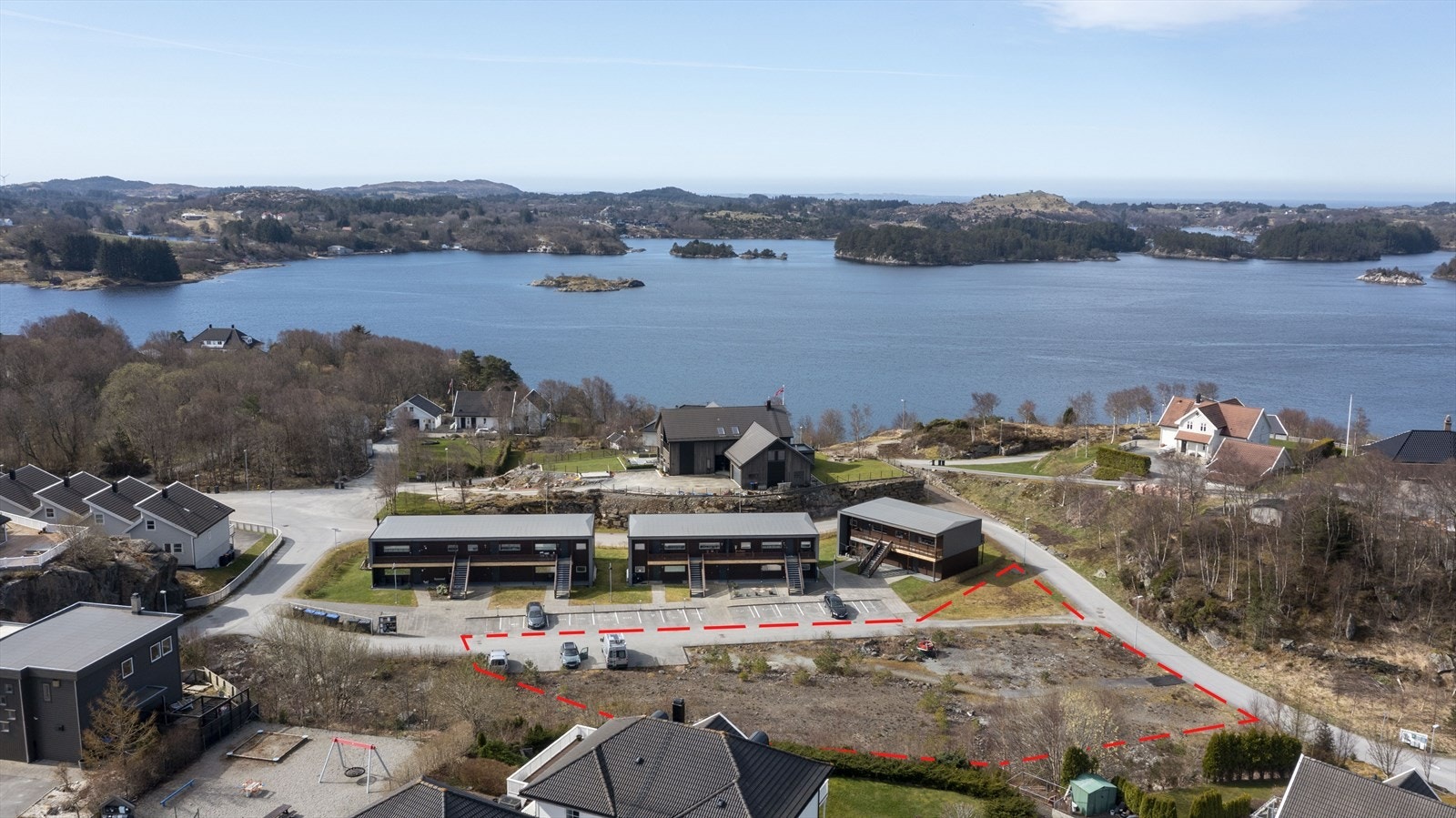 Velkommen til Slettemyrvegen - presentert av Christoffer Frøyland i Meglerhuset Rele Galleribilde