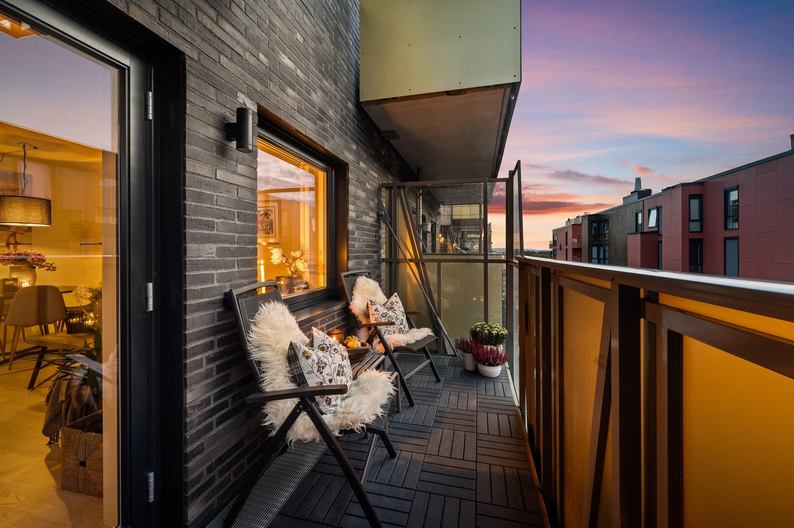 Det er tillatt med el- og gassgrill på balkongen. Galleribilde
