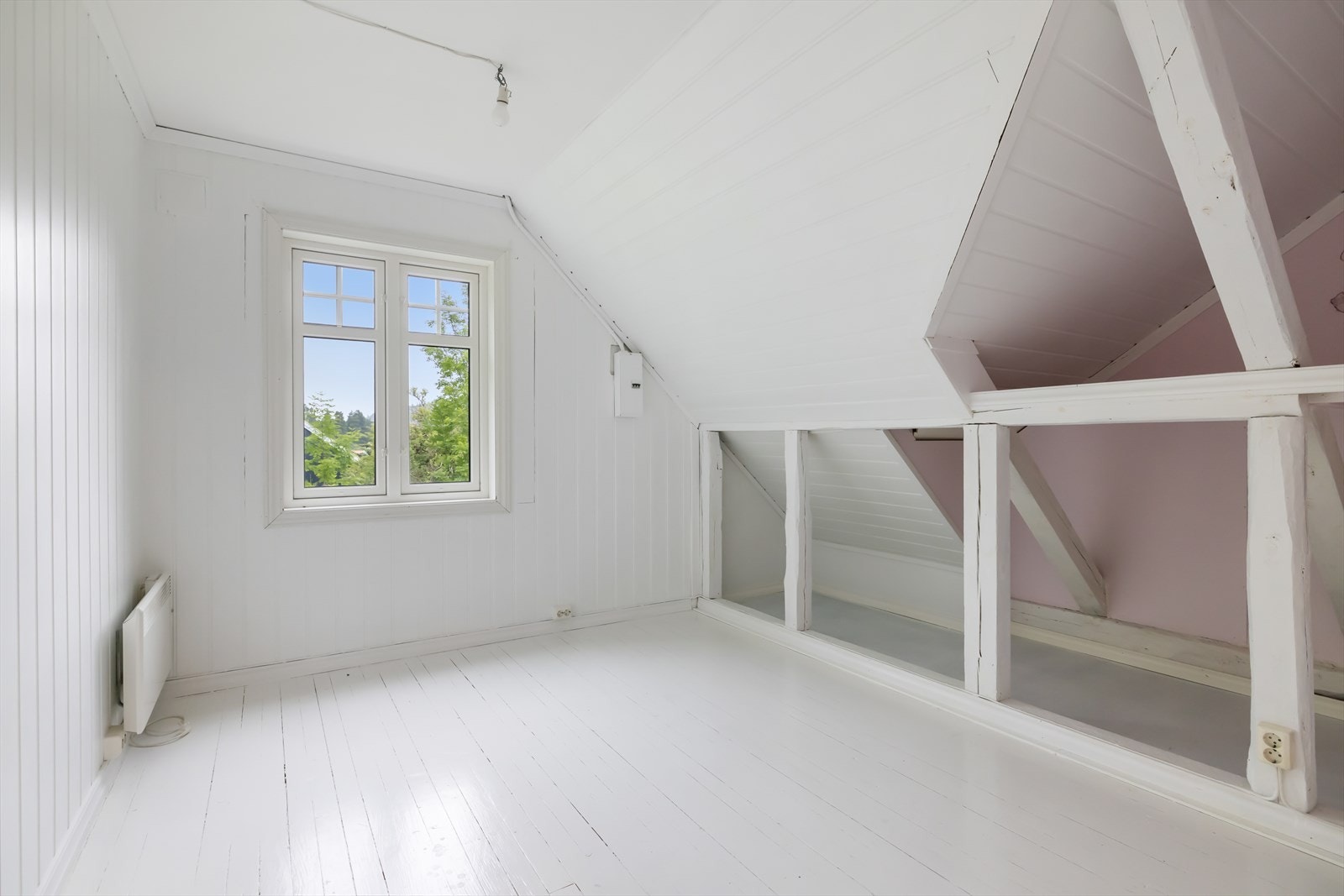 Soverom 2. etg. Galleribilde