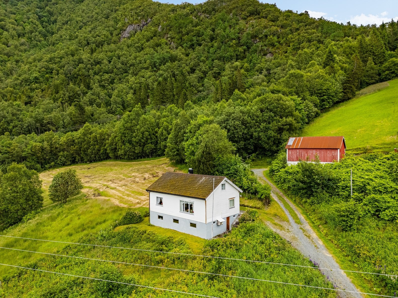 Eneboligen ble bygget i 1957 Galleribilde