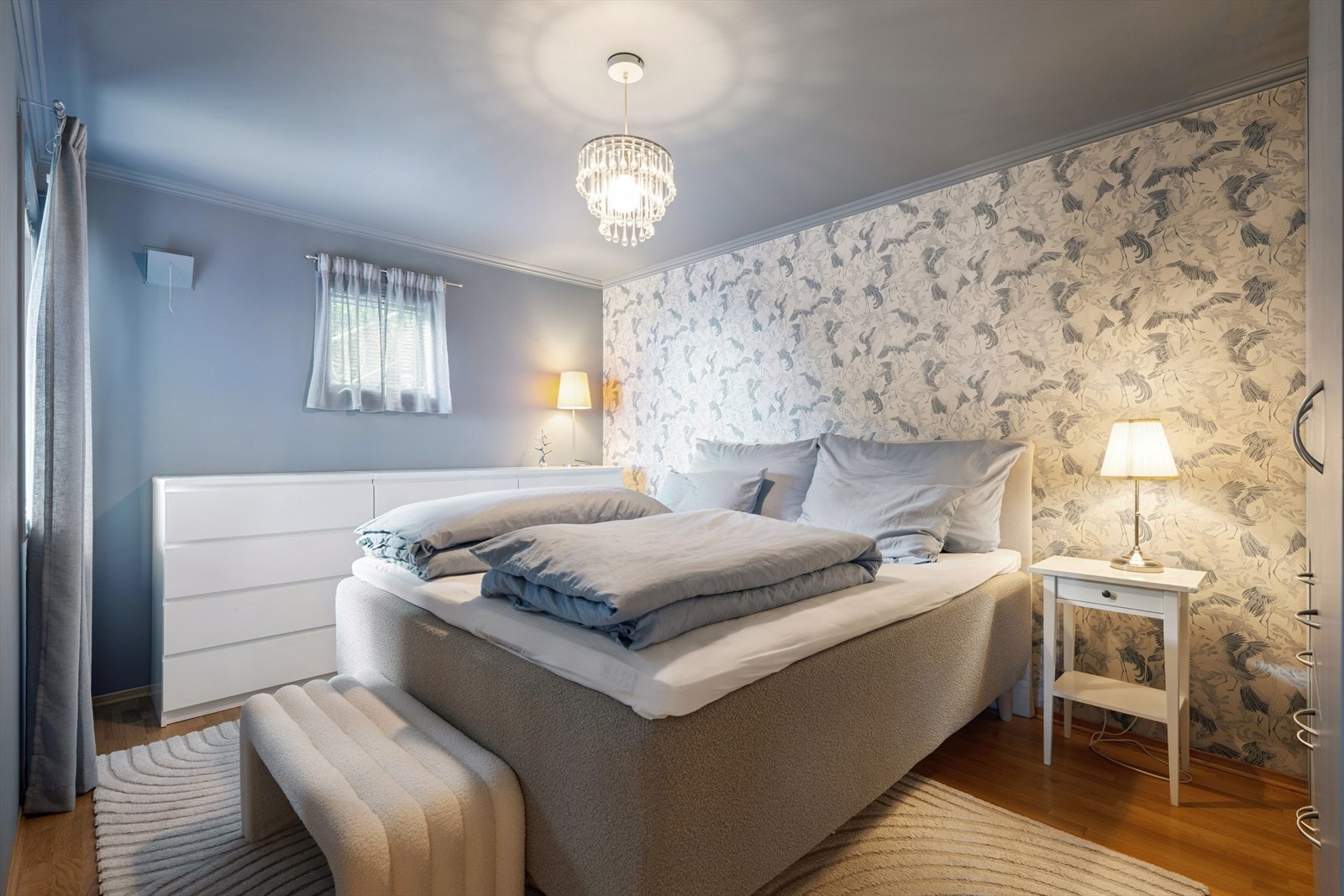 Nyoppusset lekkert soverom Galleribilde