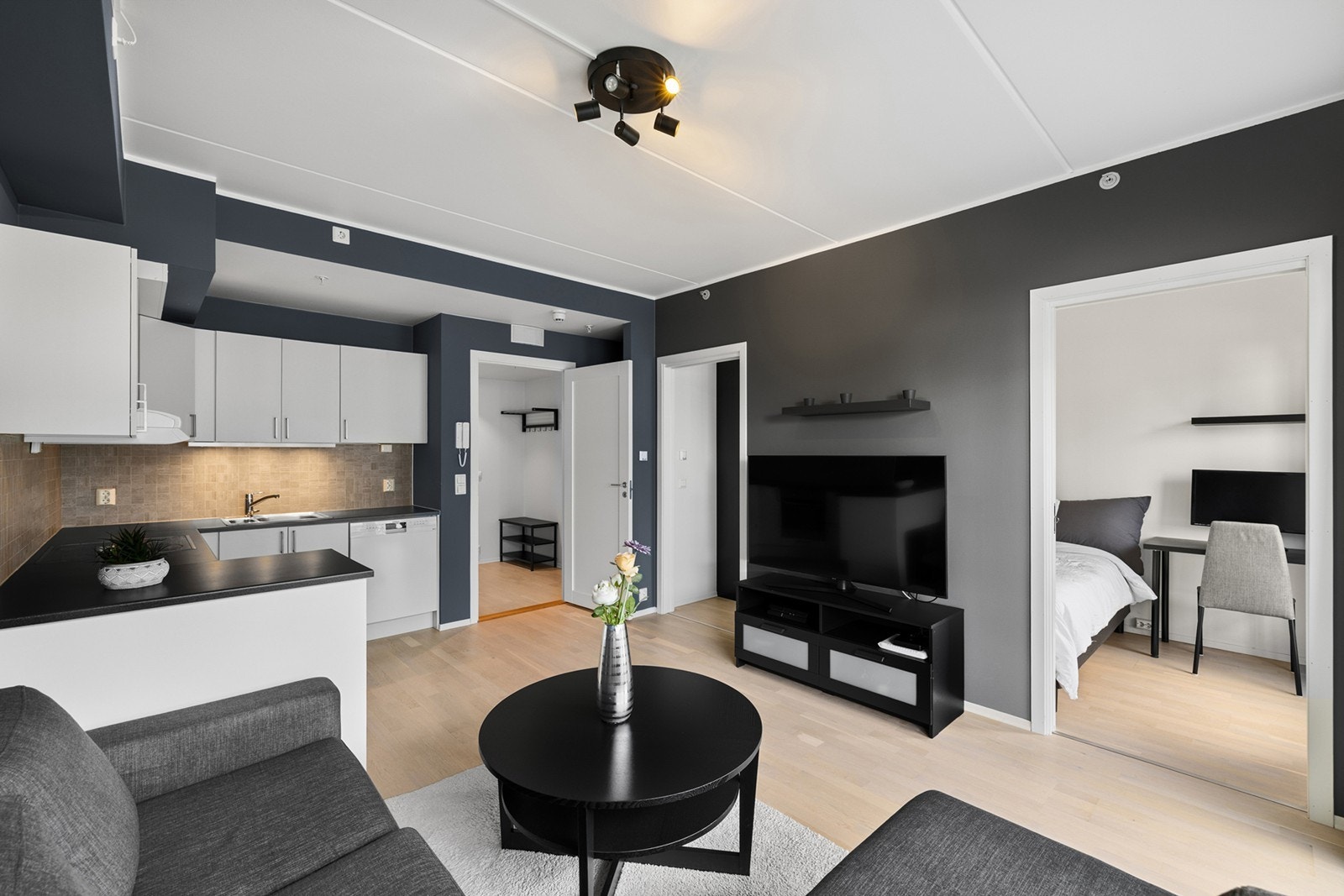 Åpen stue/ kjøkken løsning. Galleribilde