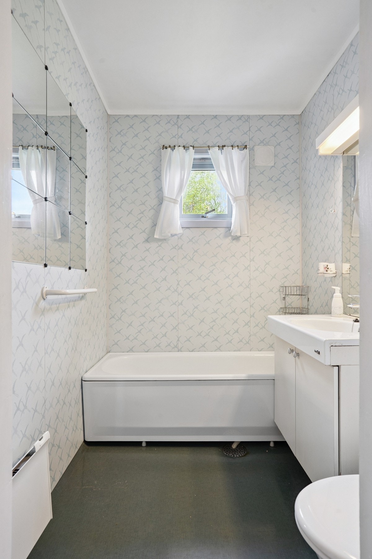 I tillegg er det etablert et badekar. Galleribilde