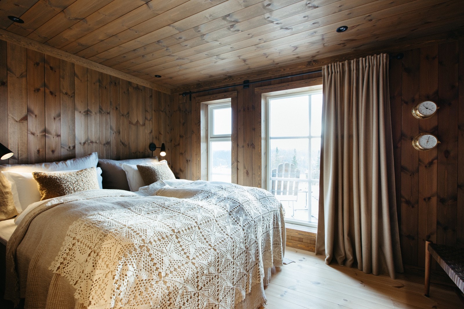 Denne etasjen har to soverom, disse har begge plass til dobbeltseng. Galleribilde