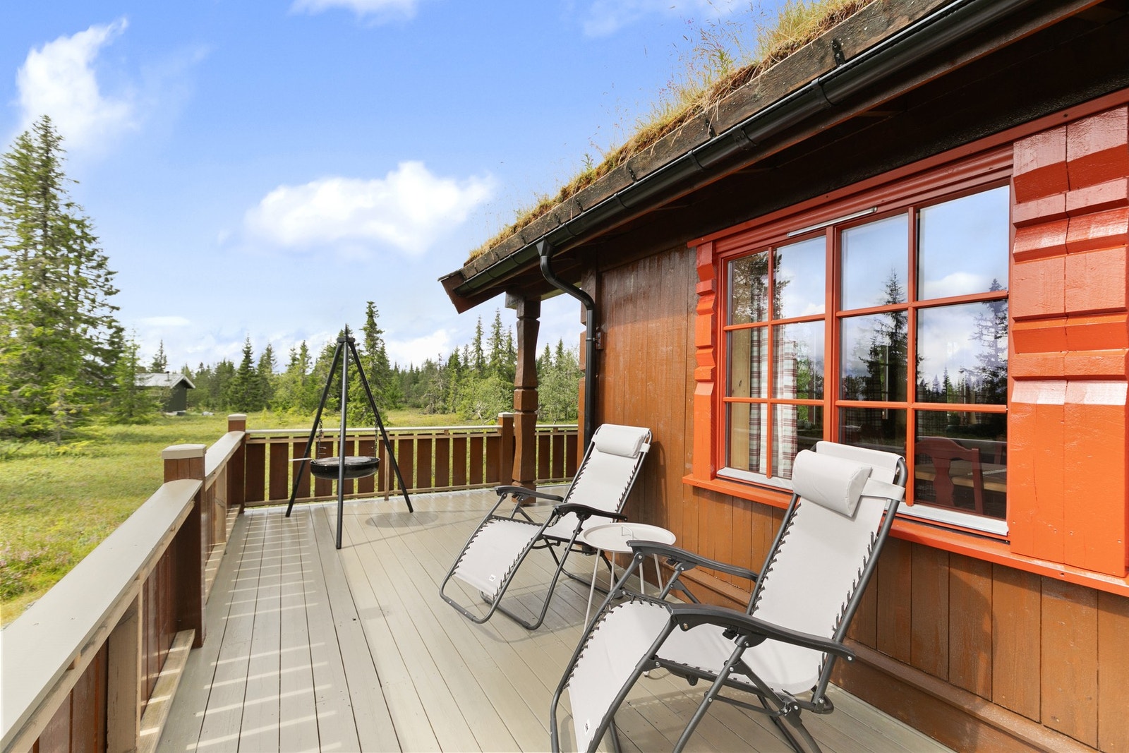 Uteplassen er usjenert. Galleribilde