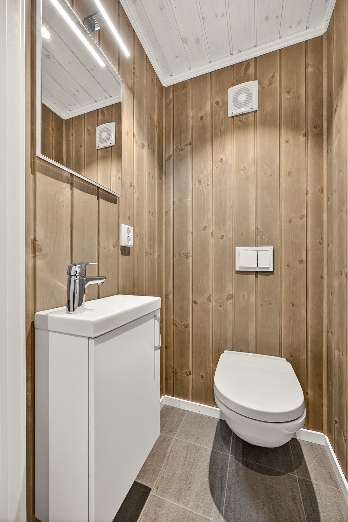 Hytta har også et praktisk toalettrom. Bildet er ikke av selve hytta. Galleribilde