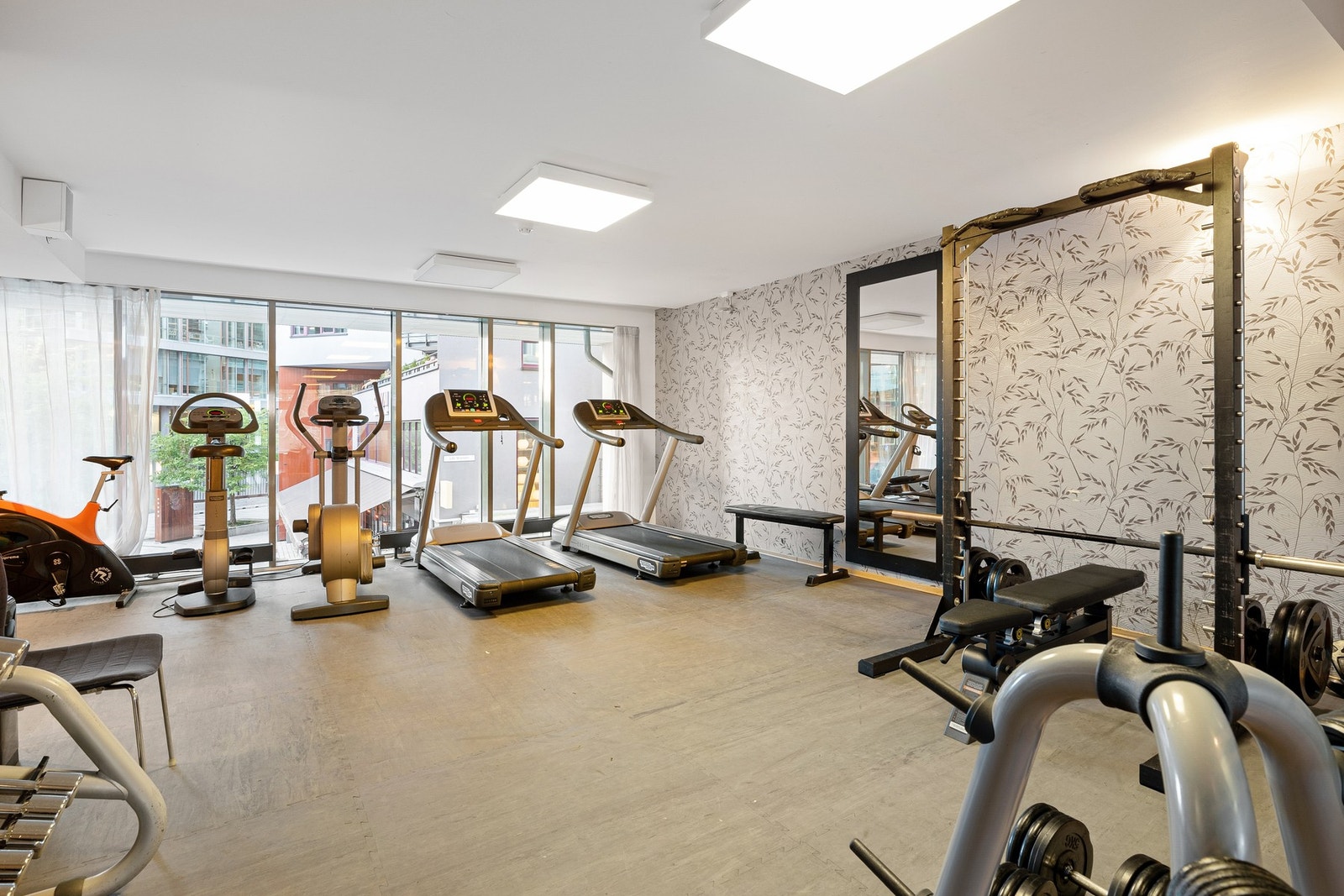 Boligen ligger i et PLUSSKonsept-bygg(servicesameie) hvor beboerne har en rekke fasiliteter. Galleribilde