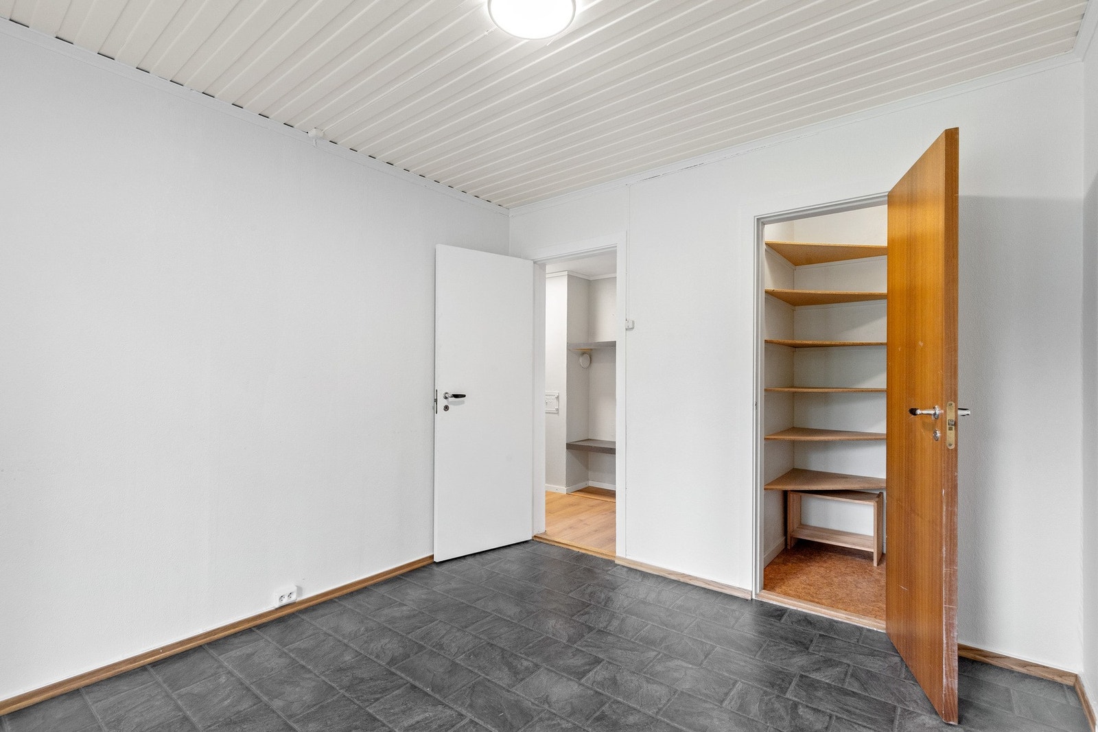 Direkte tilgang til bod fra soverom. Galleribilde