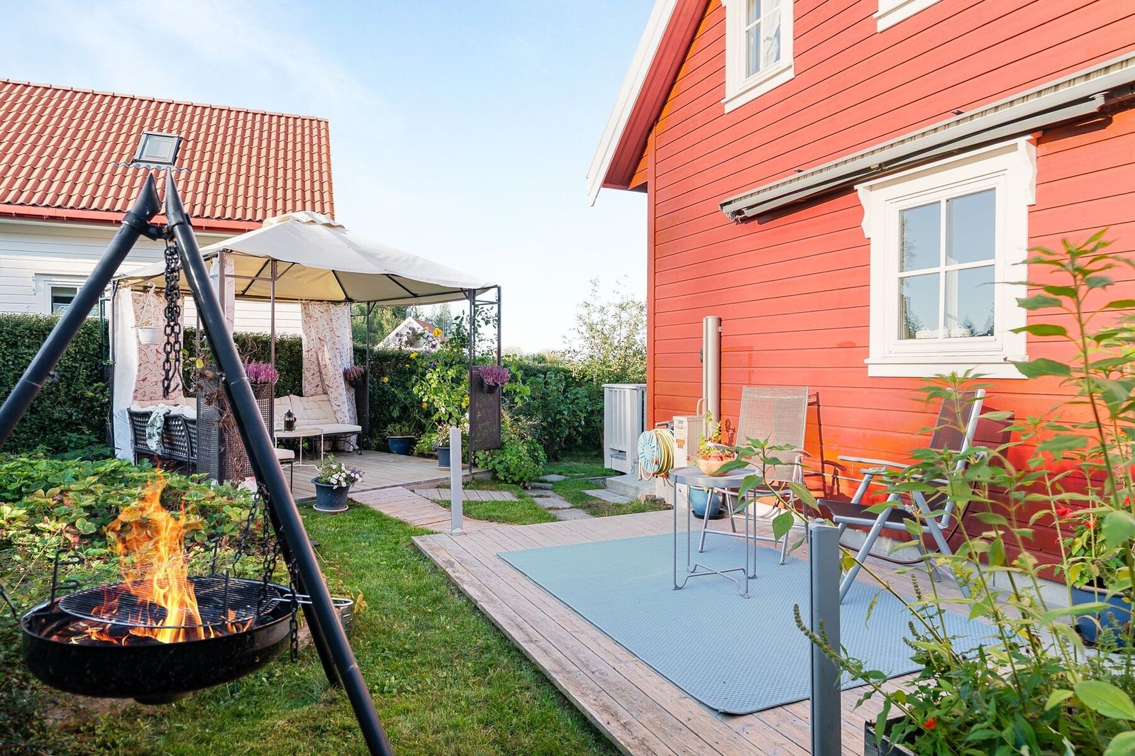 Bålpannen kan medfølge handelen. Galleribilde