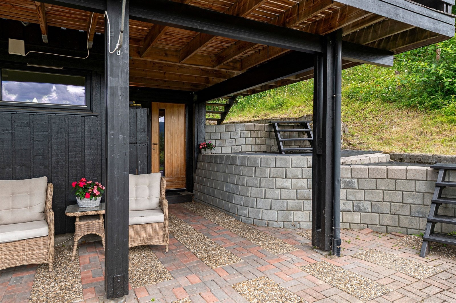 Hybel med egen inngang Galleribilde