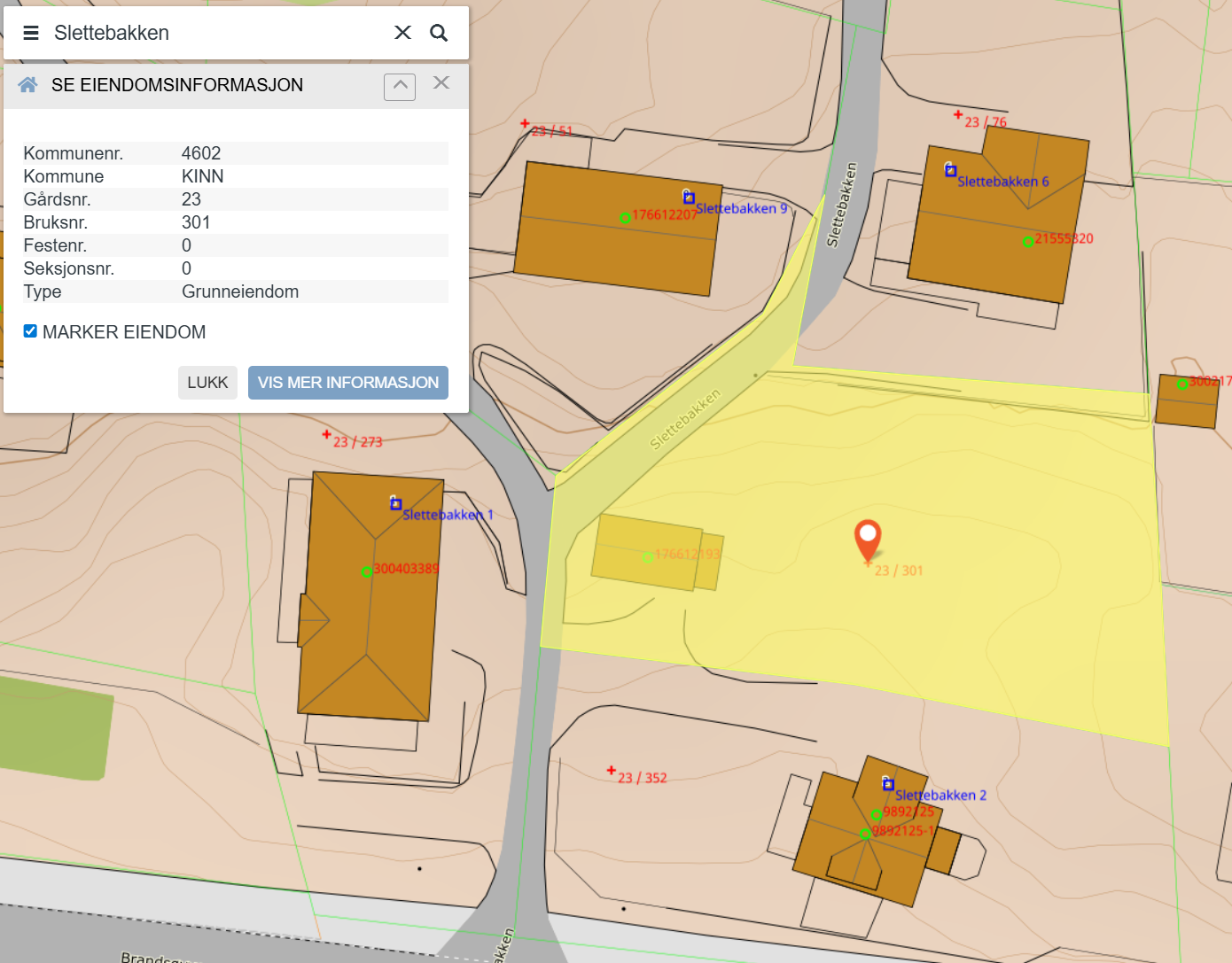 - Romslig tomt på 1 052m² i et populært og barnevennlig boligområde - Galleribilde