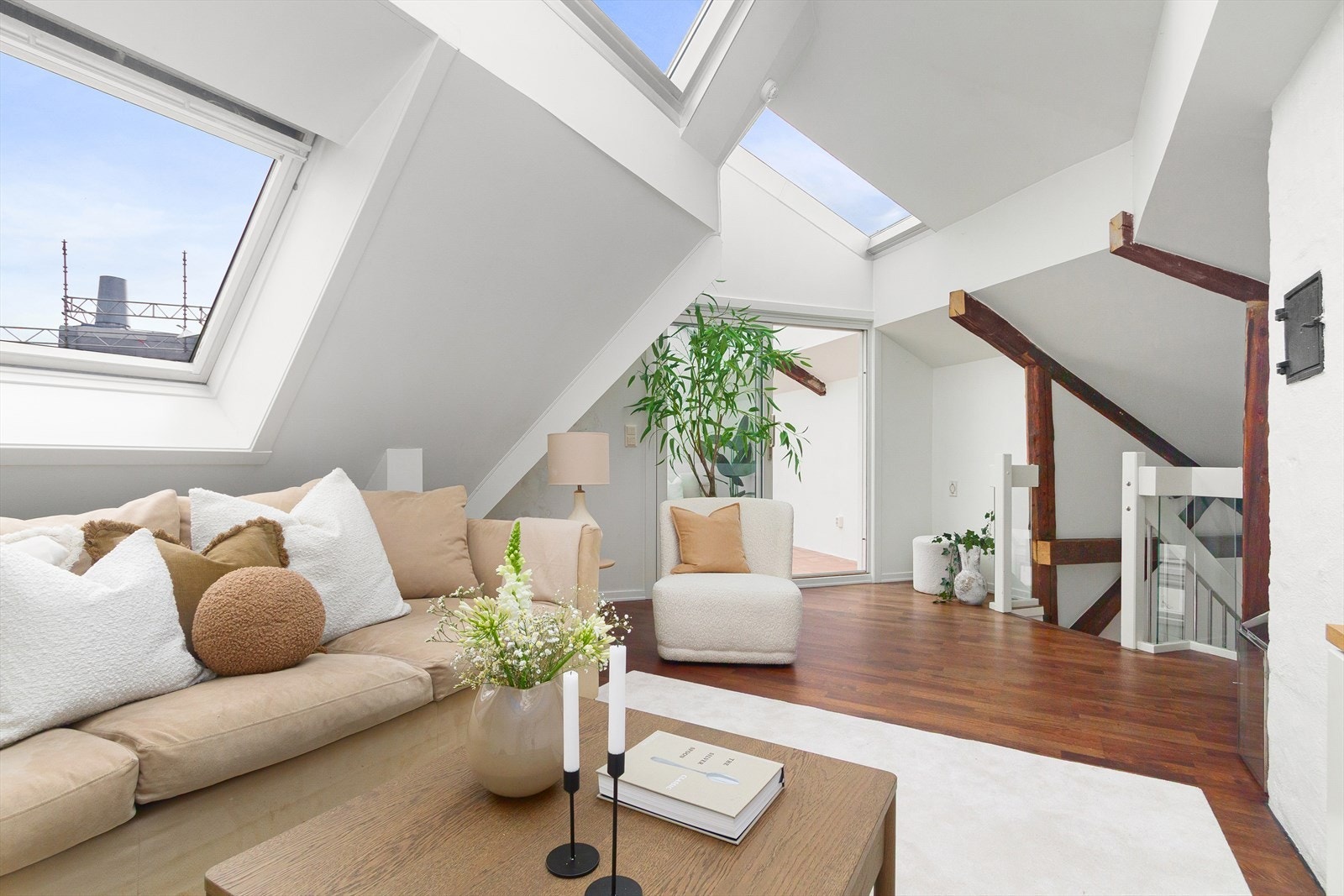 Velkommen til Professor Dahls gate 8 - presentert av Susanna Hjelset i Nordvik Bygdøy allé. Galleribilde