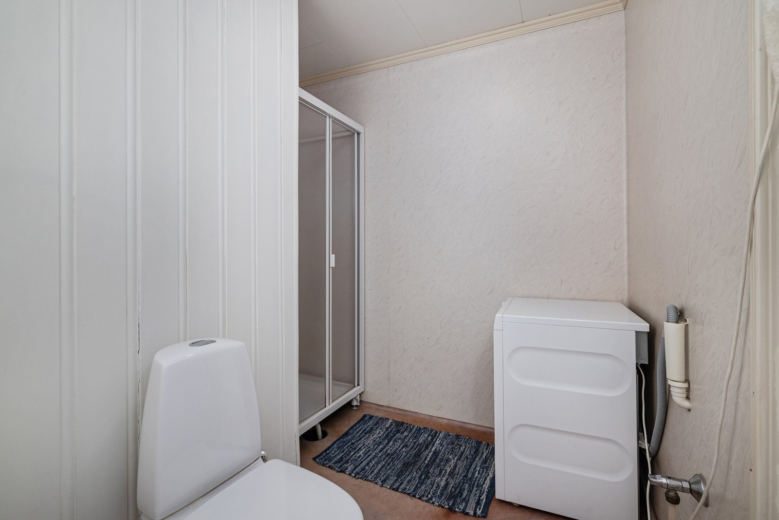 Det er også installert en elektrisk styrt vifte for ventilasjon. Galleribilde