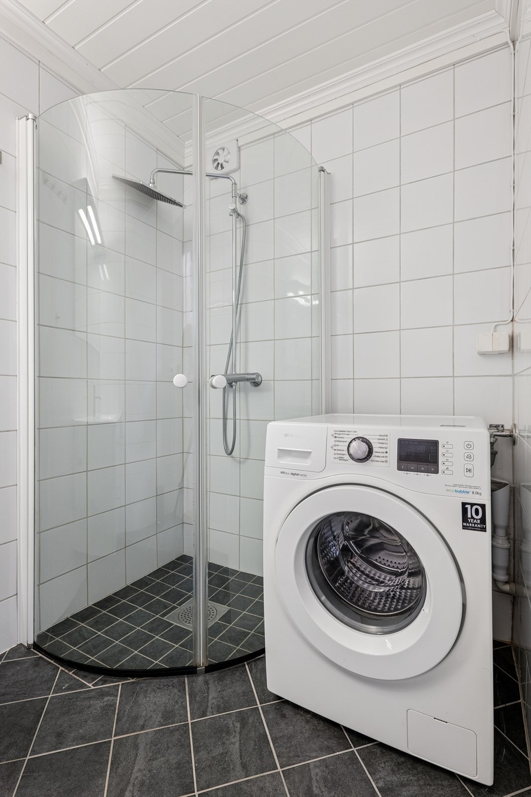 Varmekabler og naturlig avtrekk. Galleribilde