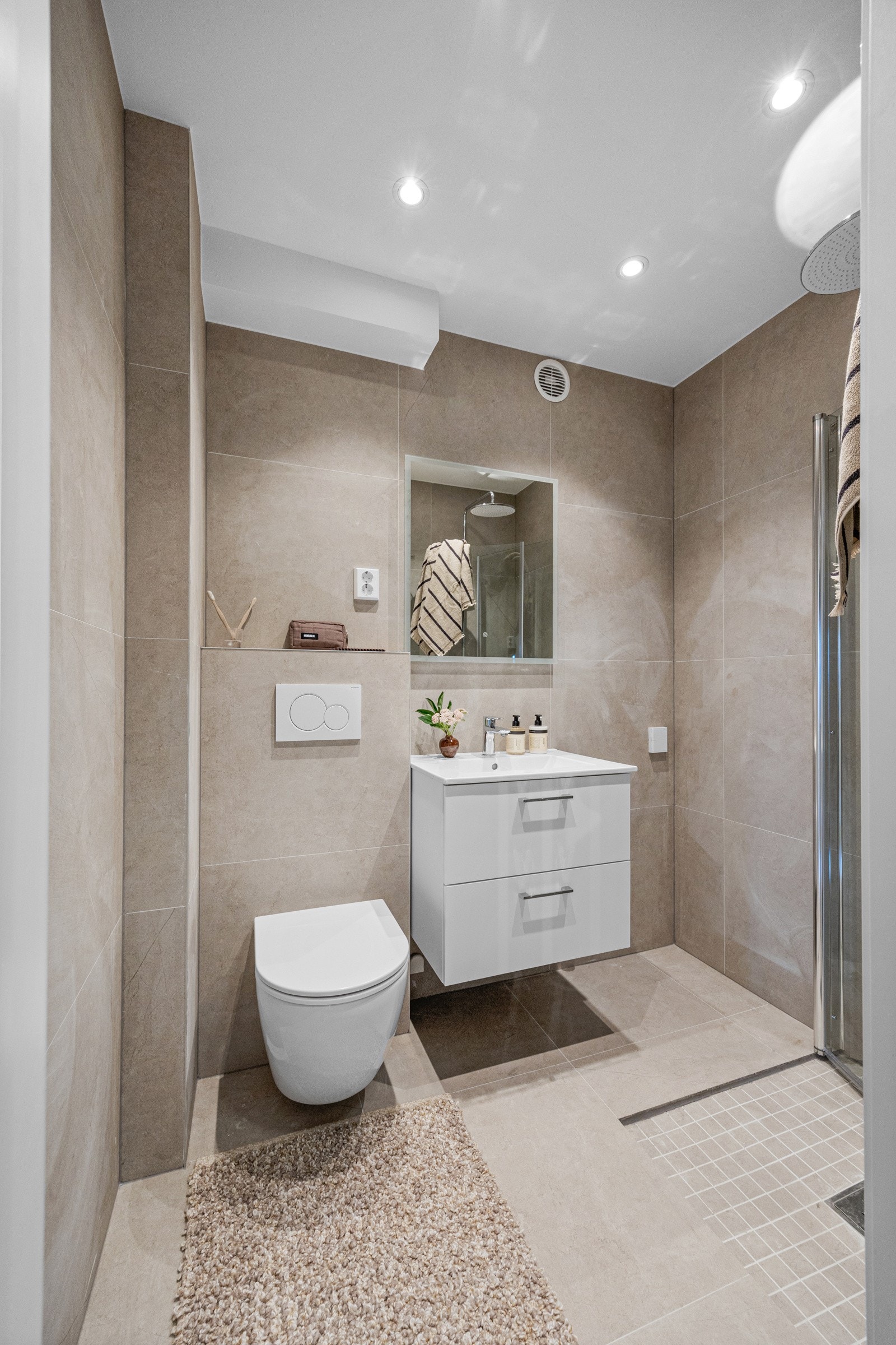 Downlight i himling Galleribilde