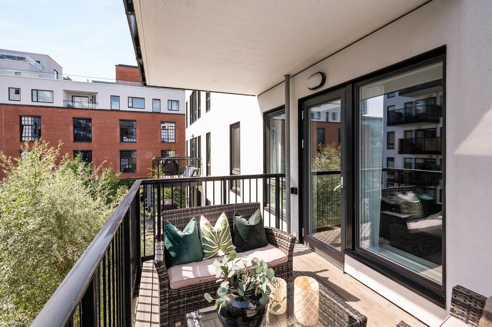 Eiendomsmegler Morten Frølich v/Krogsveen ønsker deg velkommen til Bøkkerveien 16A! Galleribilde