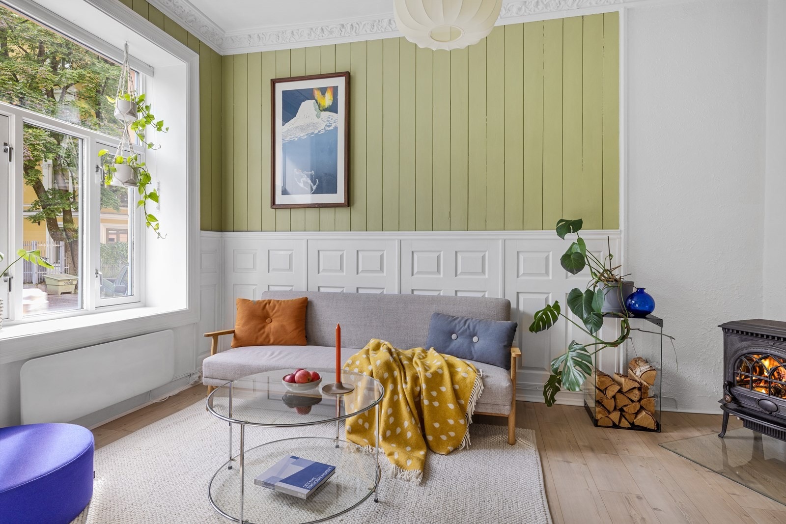 Her har du lave FK på kr 3 831,- pr mnd som inkluderer varmtvann, bredbånd m.m. Galleribilde