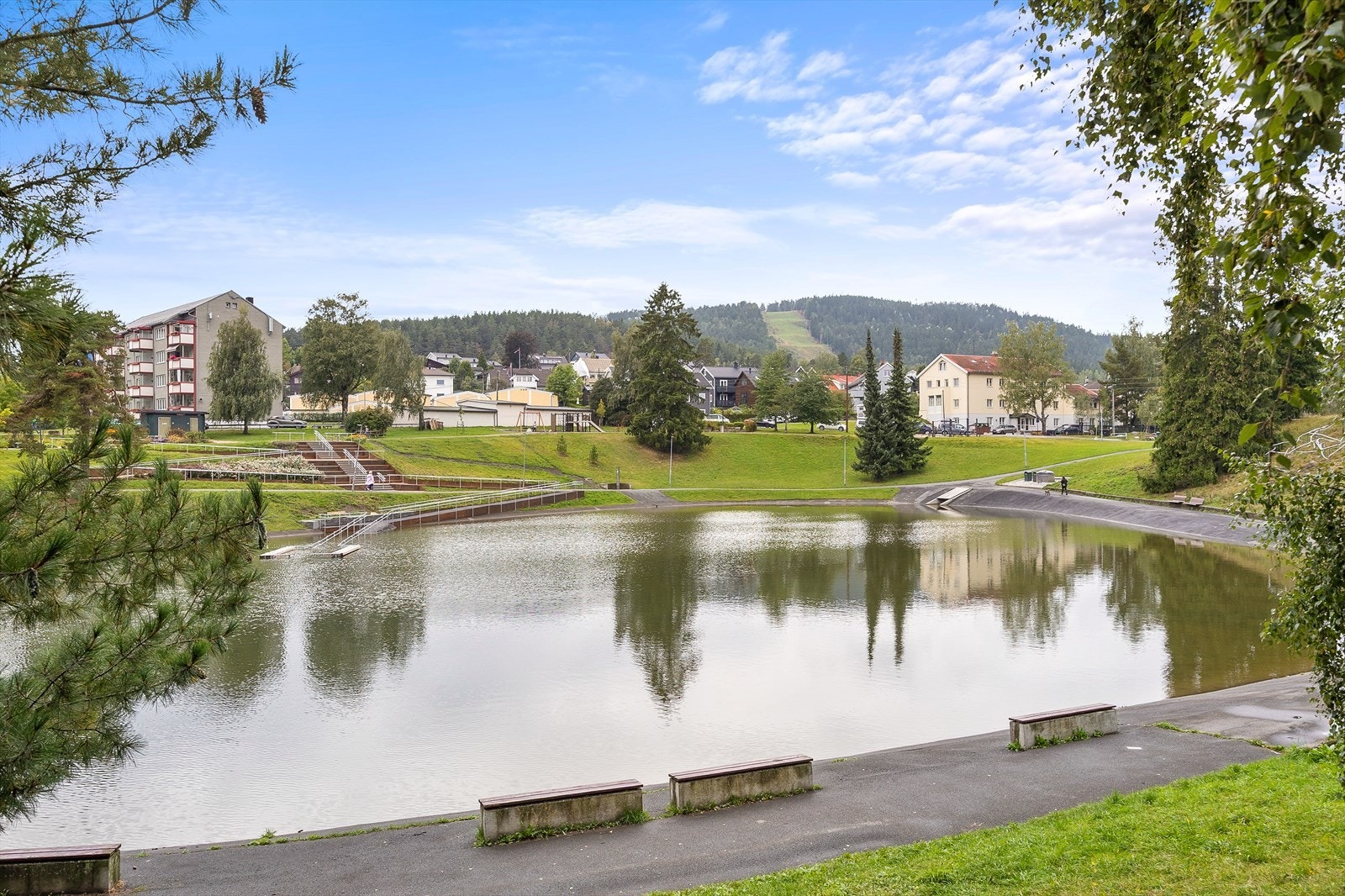 Kort vei til Årvolldammen. Galleribilde