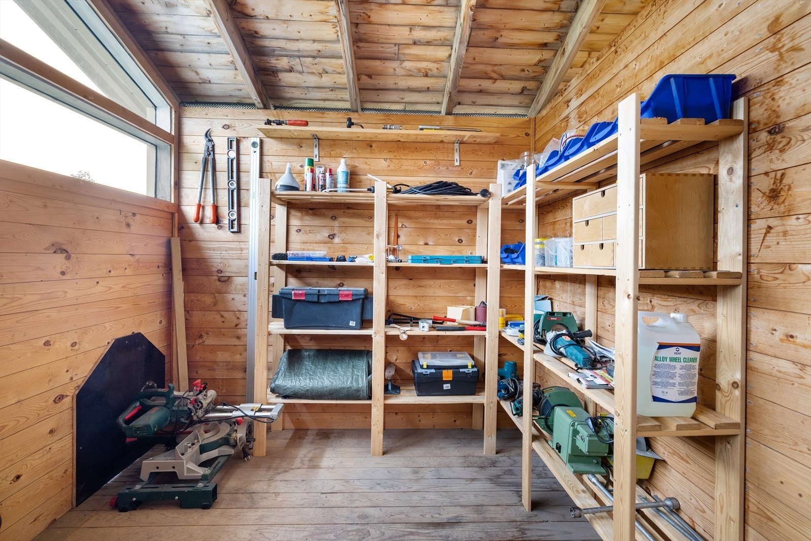 For øvrig er det god plass til verktøy og oppbevaring etter ønske. Galleribilde