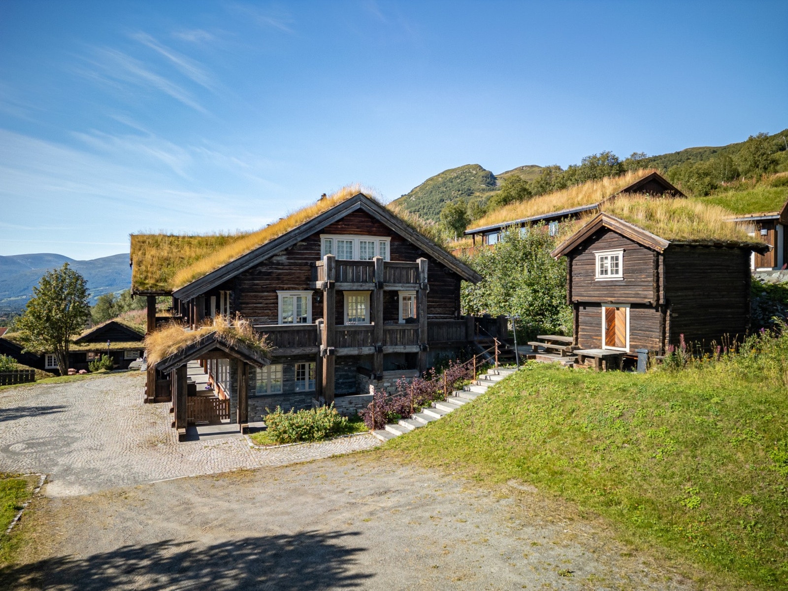 Flott stabbur med lagringsplass tilhørende leiligheten. Galleribilde