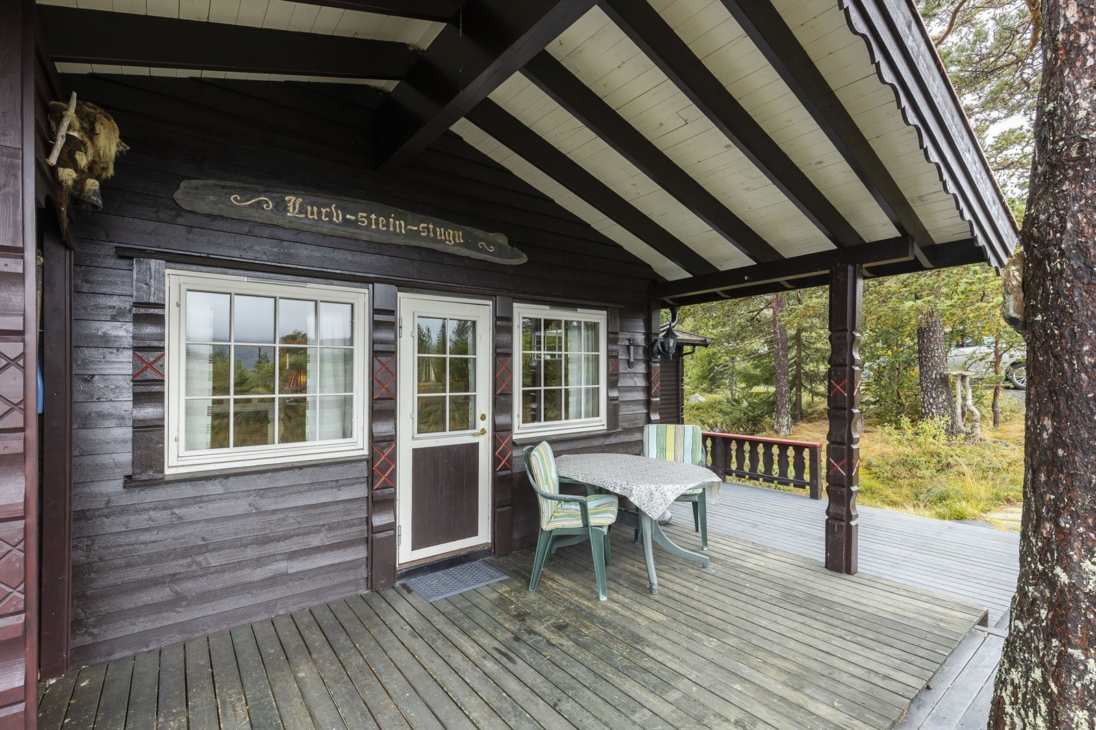 Praktisk overbygget uteplass Galleribilde