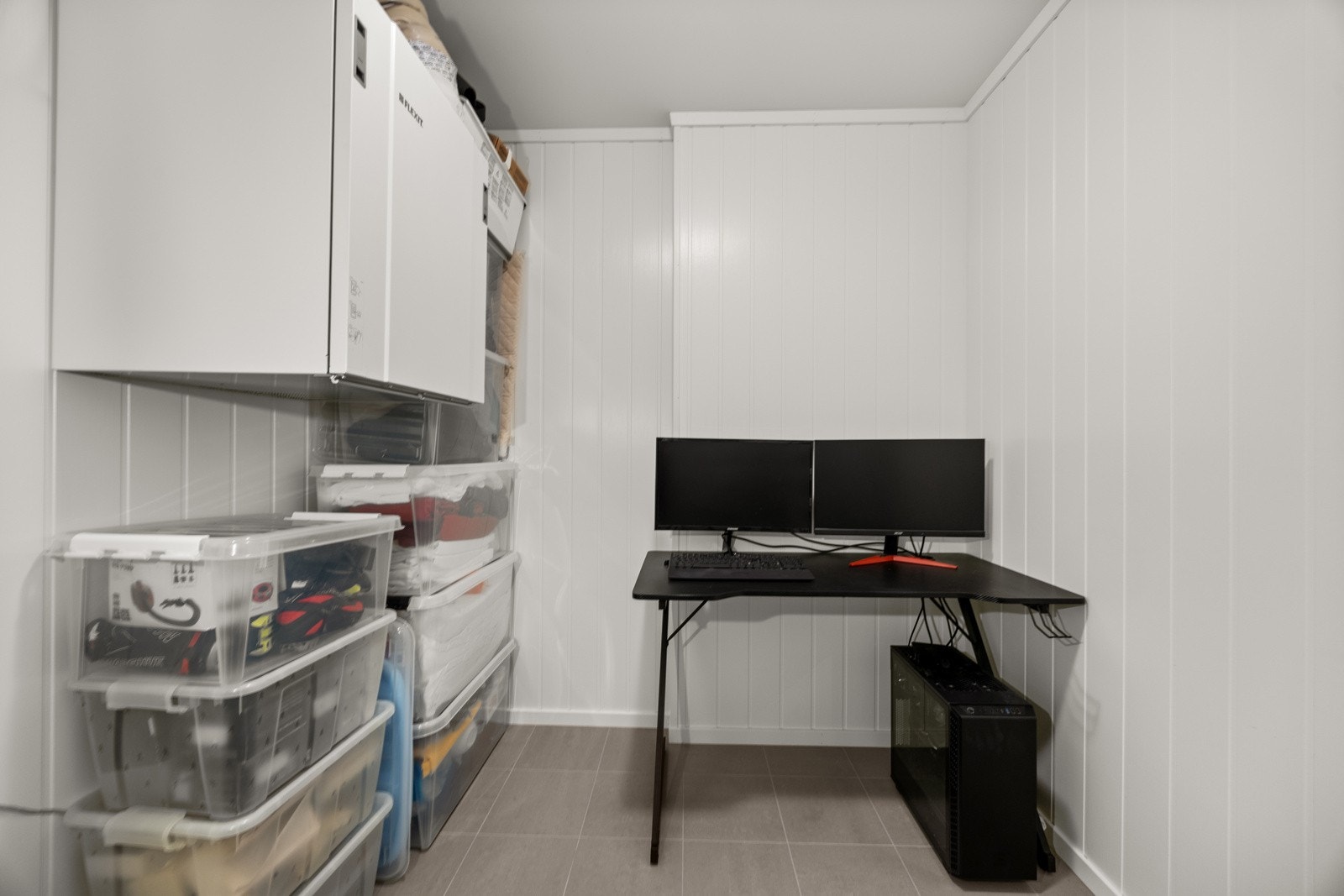 Innvendig bod. Galleribilde