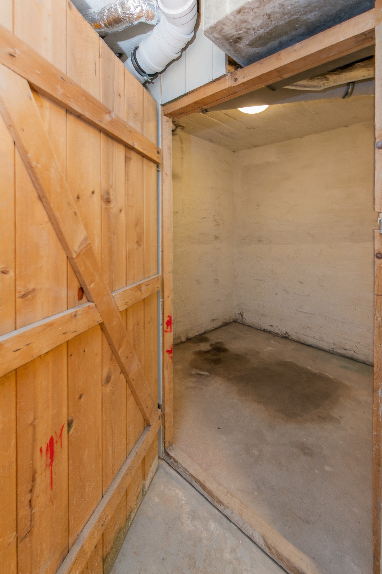 Det medfølger 3 kjellerbod til leiligheten - 1 stor og 2 små Galleribilde