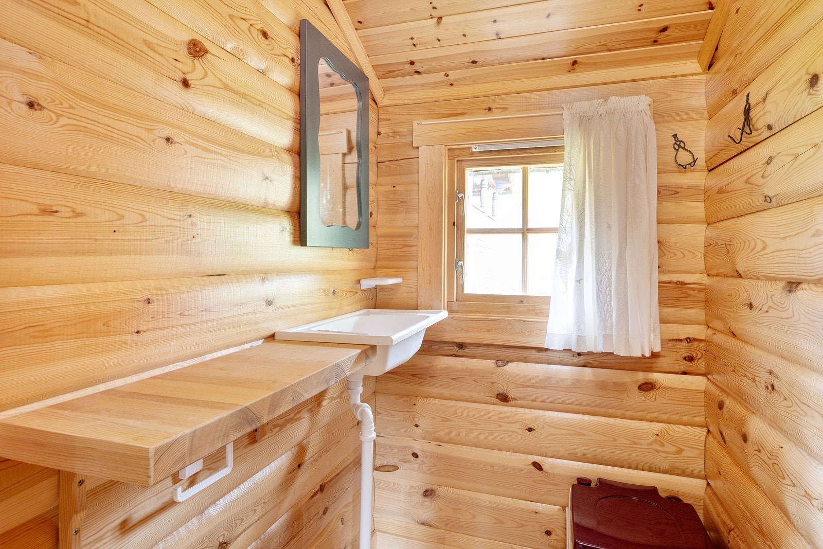 Et lite stellerom sørger også for mulighet til morgenstell. Galleribilde