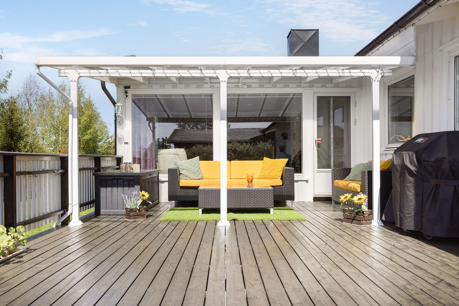 Terrassen ble beiset i 2024. Galleribilde