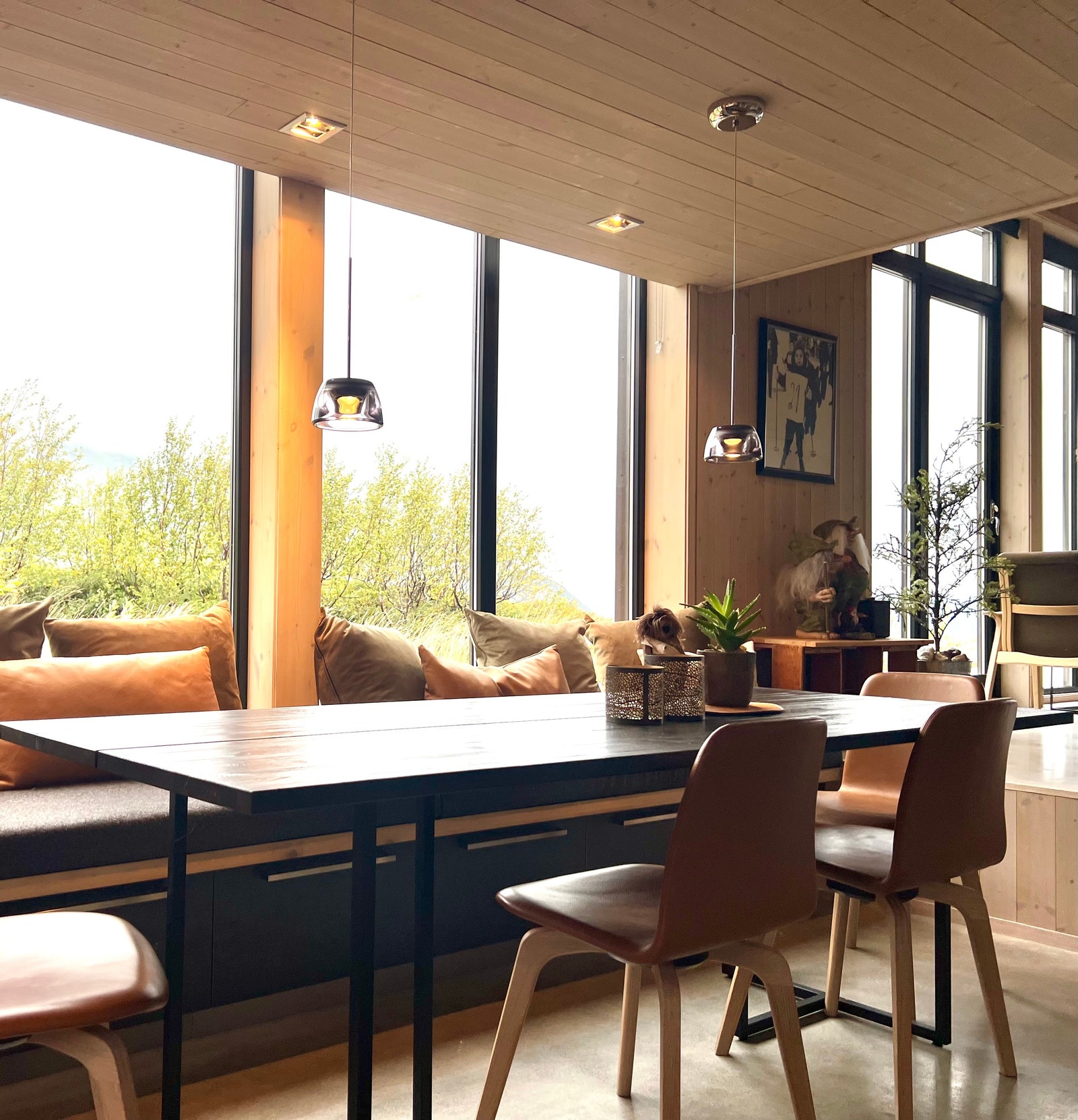 Se den romslige spiseplassen Galleribilde