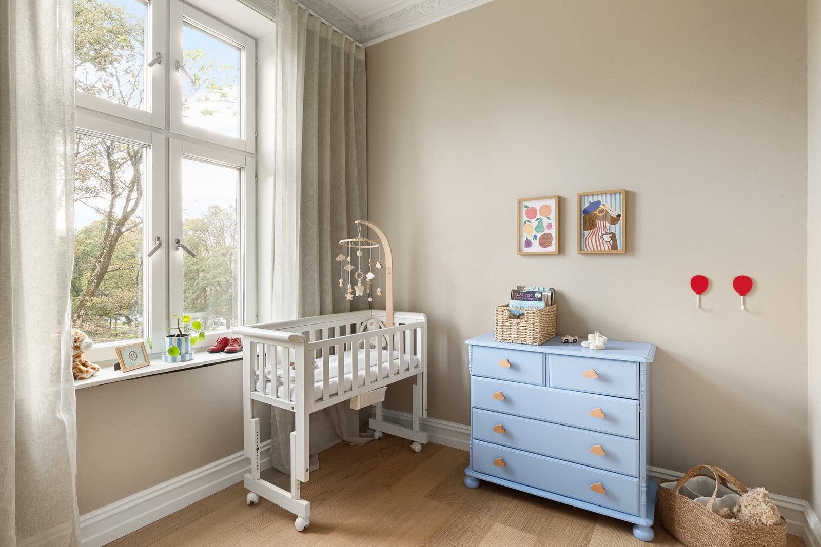 Det andre soverommet er i dag innredet som barnerom. Galleribilde