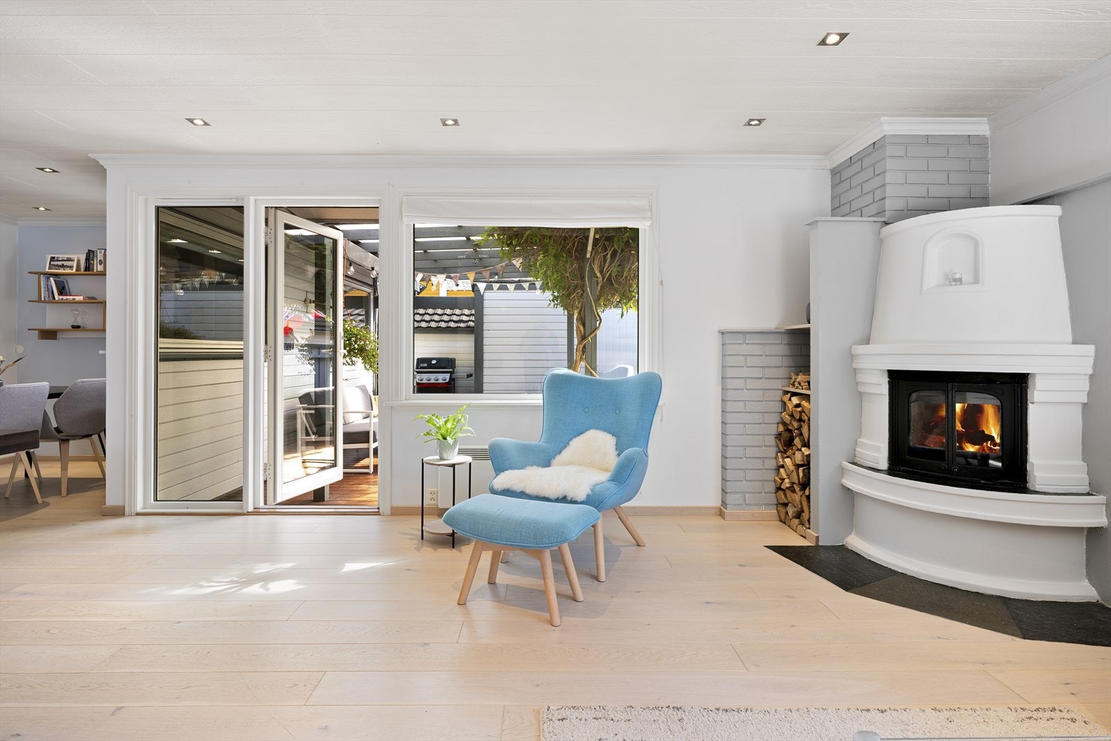 - Innvendig er boligen pusset opp i 2009 - Galleribilde