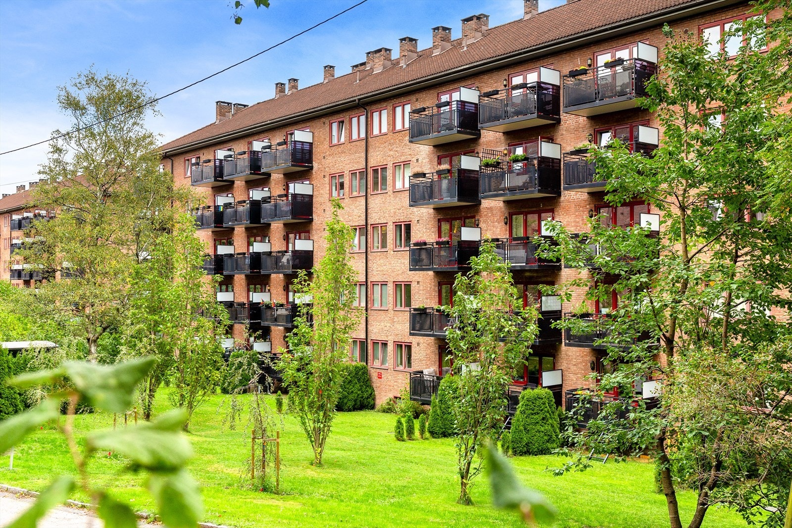 Maridalsveien Borettslag består av 356 andelsleiligheter fordelt på 7 blokker og inkluderer 3 sammenslåtte leiligheter. Galleribilde