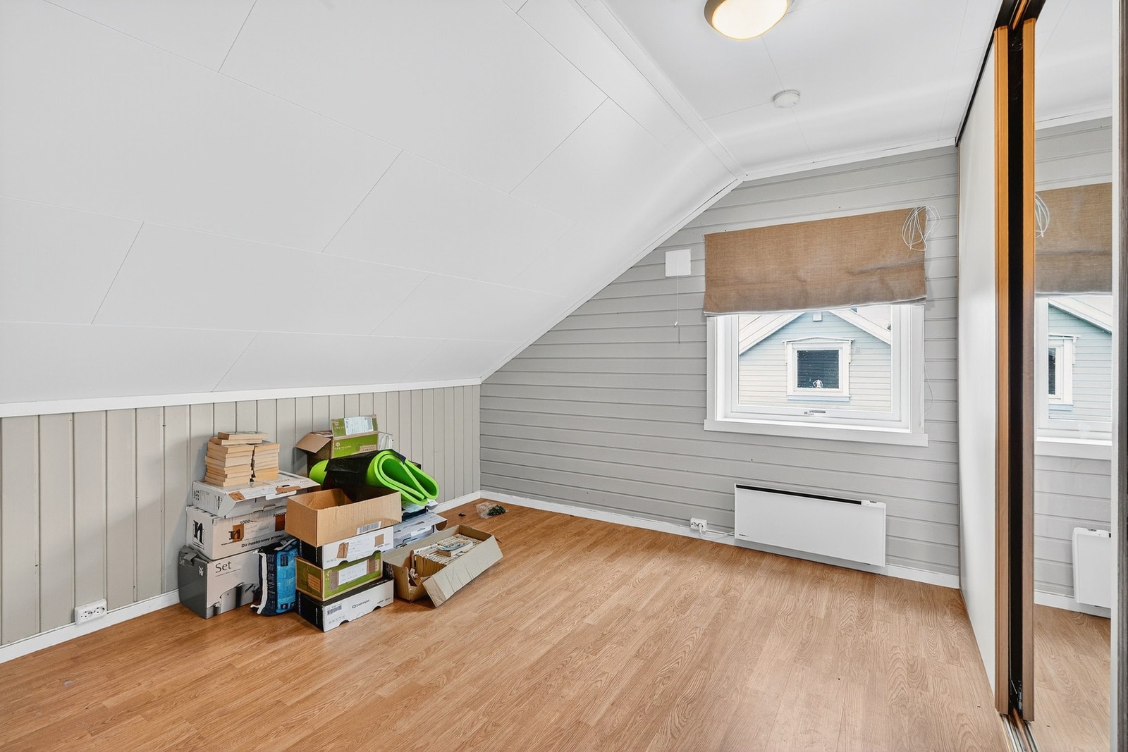 Soverommene har fine størrelser med god plass til dobbeltseng. Galleribilde