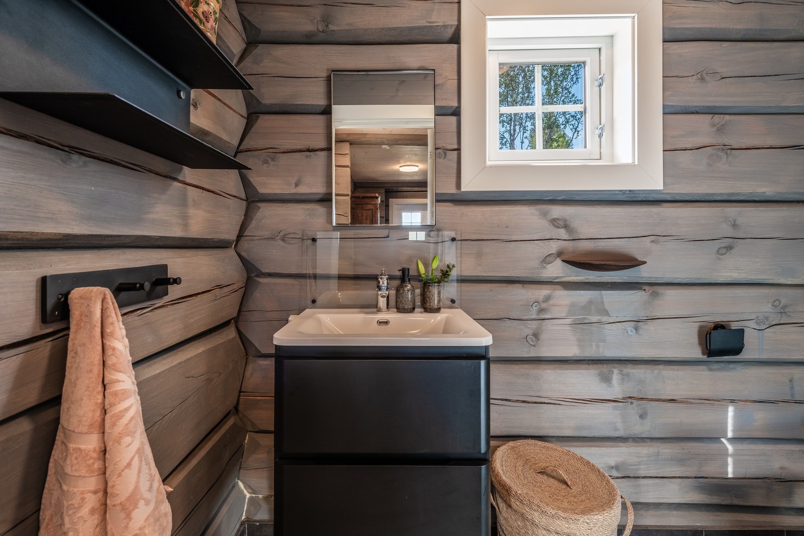 Hyttens bad er stilig Galleribilde