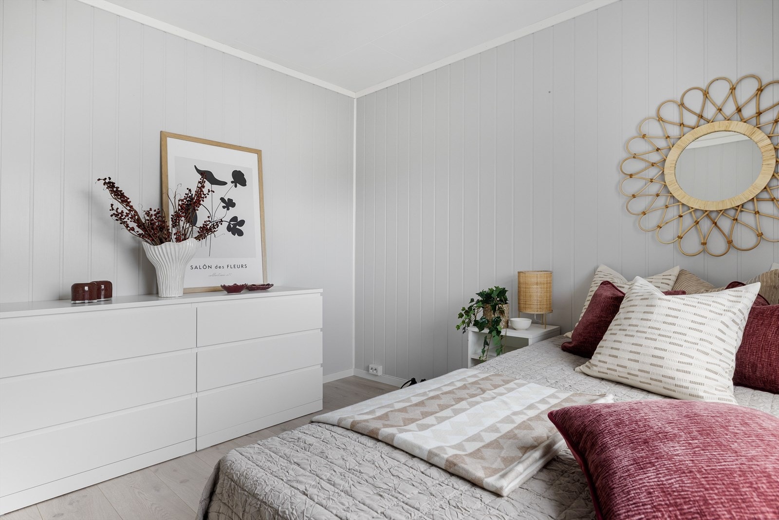 God plass til kommoder eller garderobeskap. Galleribilde