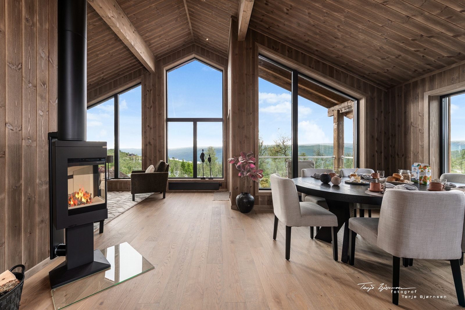 Interiør fra en lignende hytte med tilvalg! Galleribilde