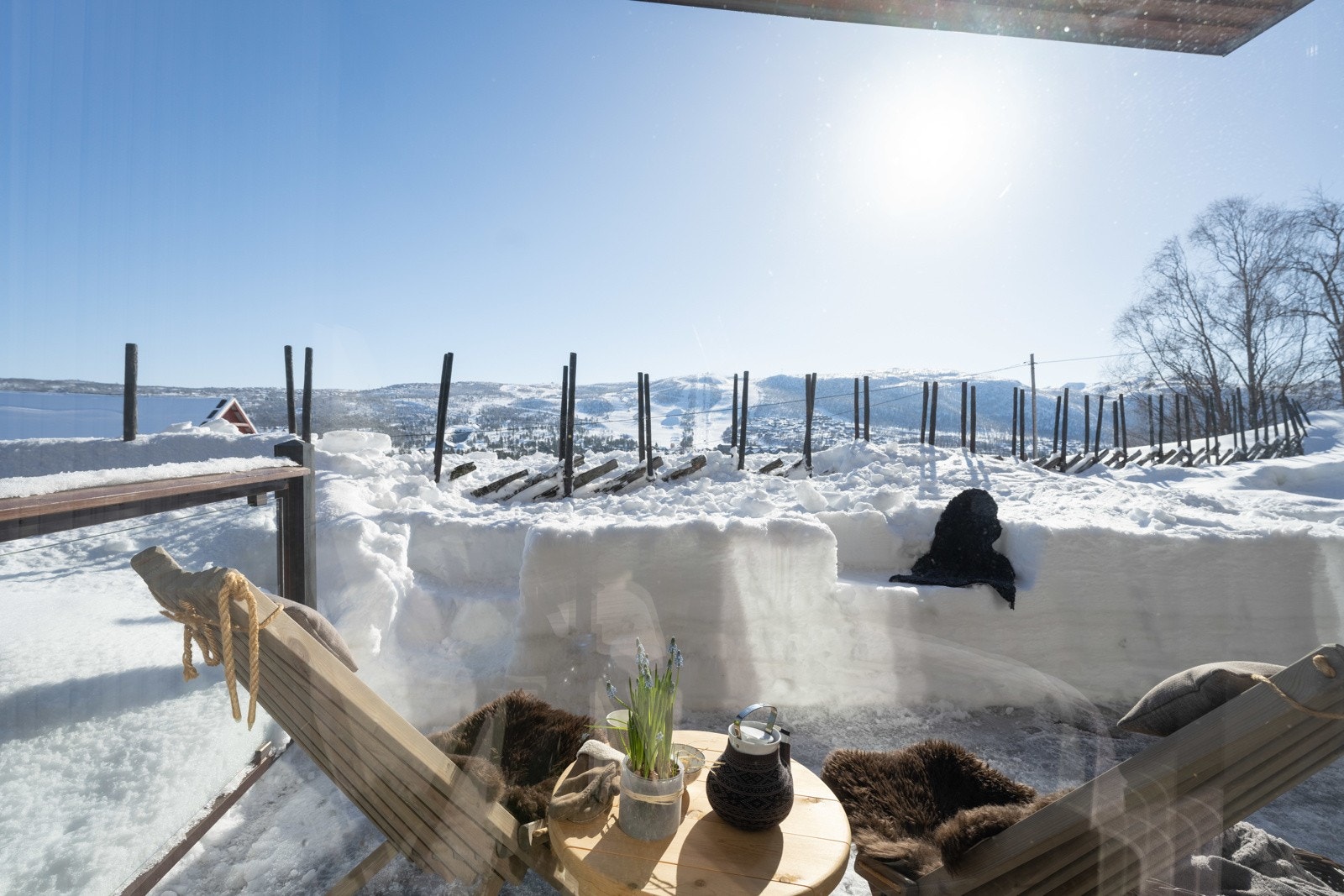 Koselig uteplass med nydelig utsikt Galleribilde