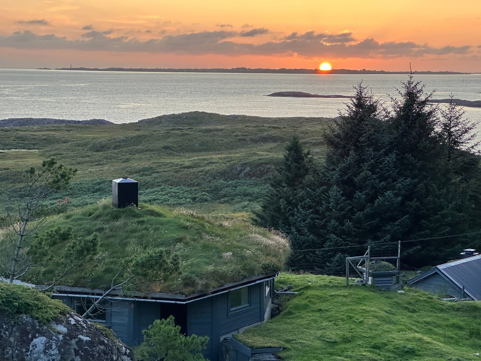 Solnedgang over Fedje Galleribilde