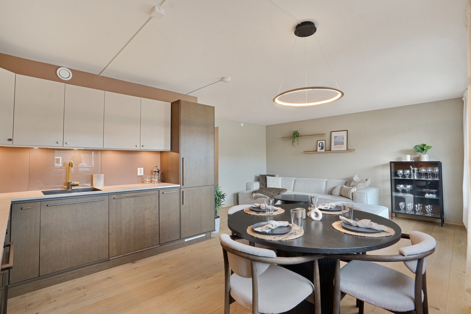 Meget flott innredet med oppgradert kjøkken (Sigdal) og gulv Galleribilde