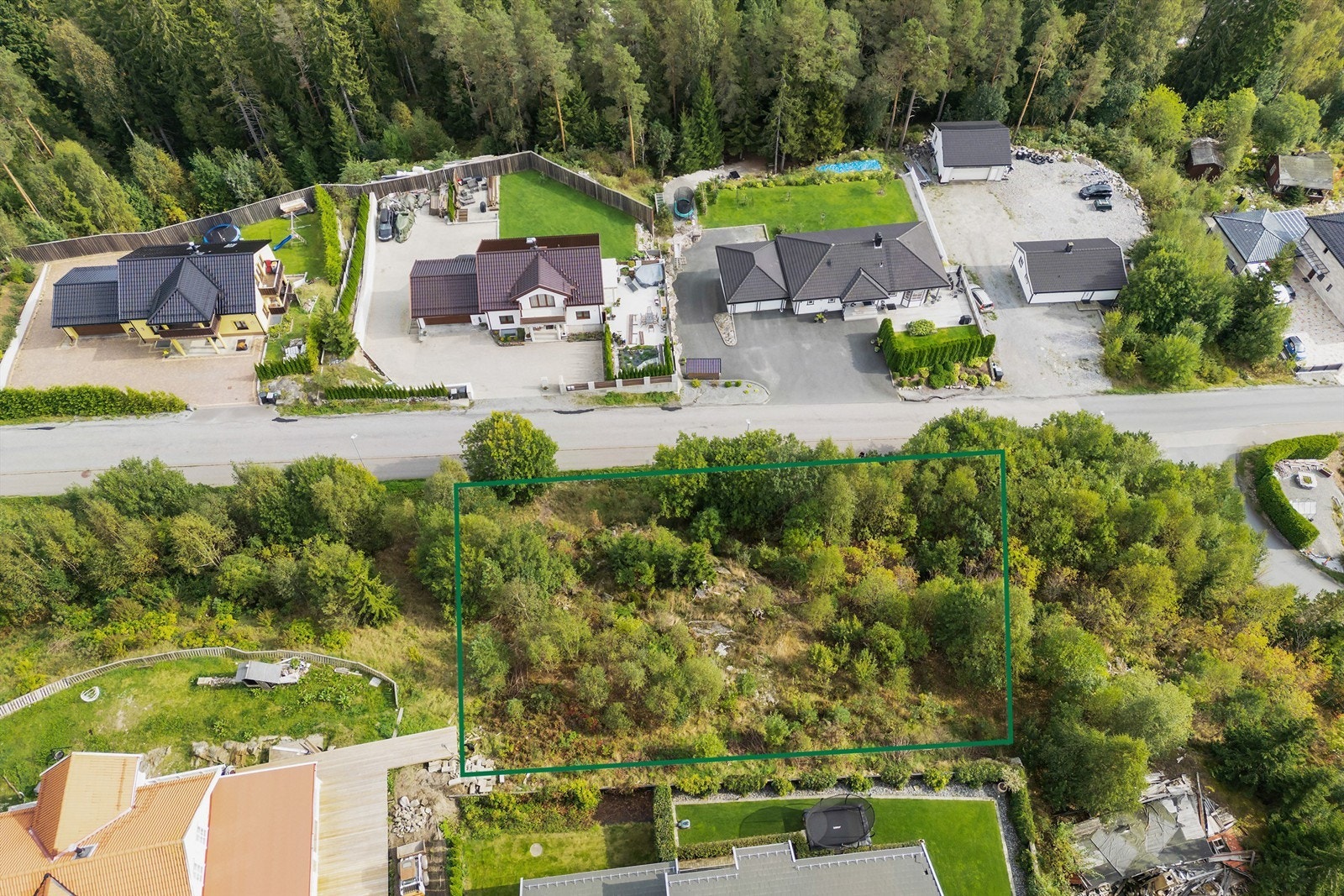 Ca tomtegrenser Galleribilde