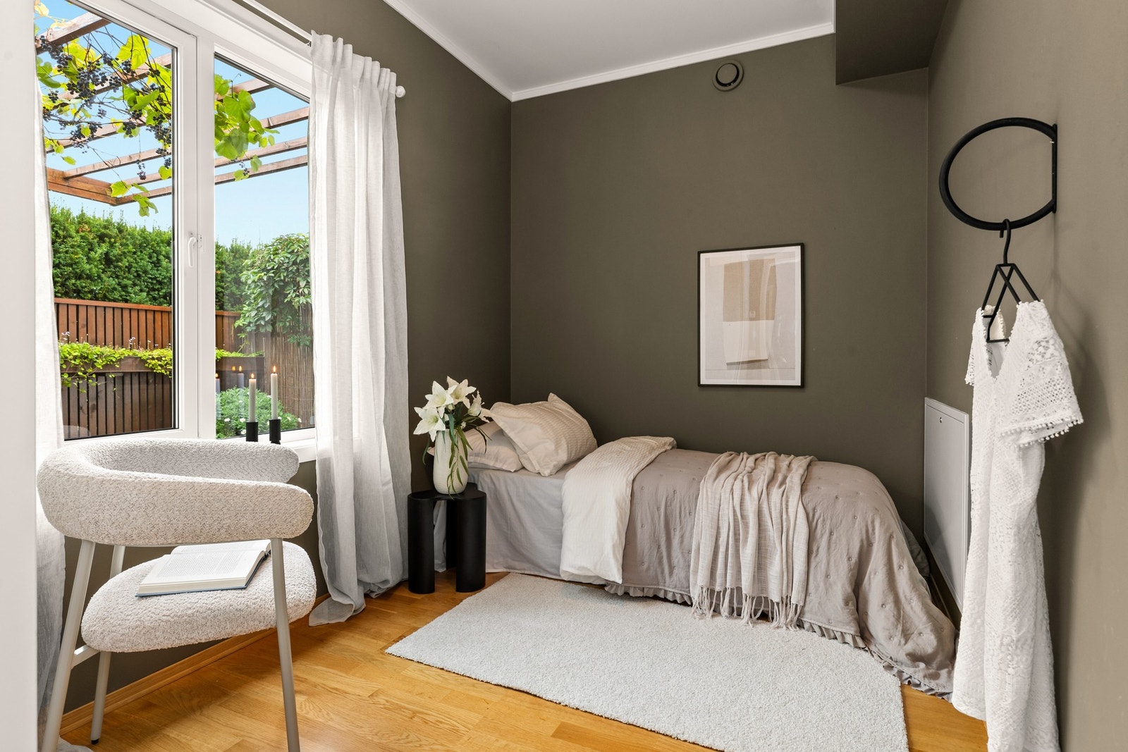 De øvrige soverommene egner seg godt som barnerom, kontor eller gjesterom Galleribilde