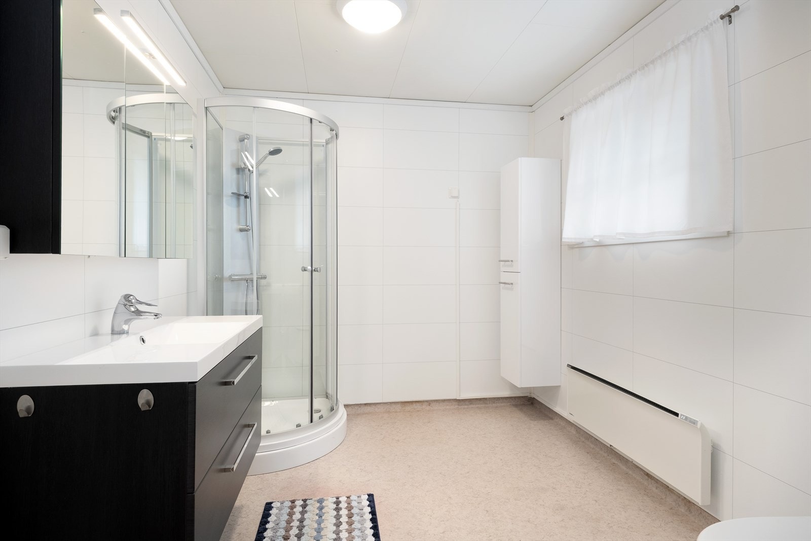 - Bad i leilegheita - Galleribilde