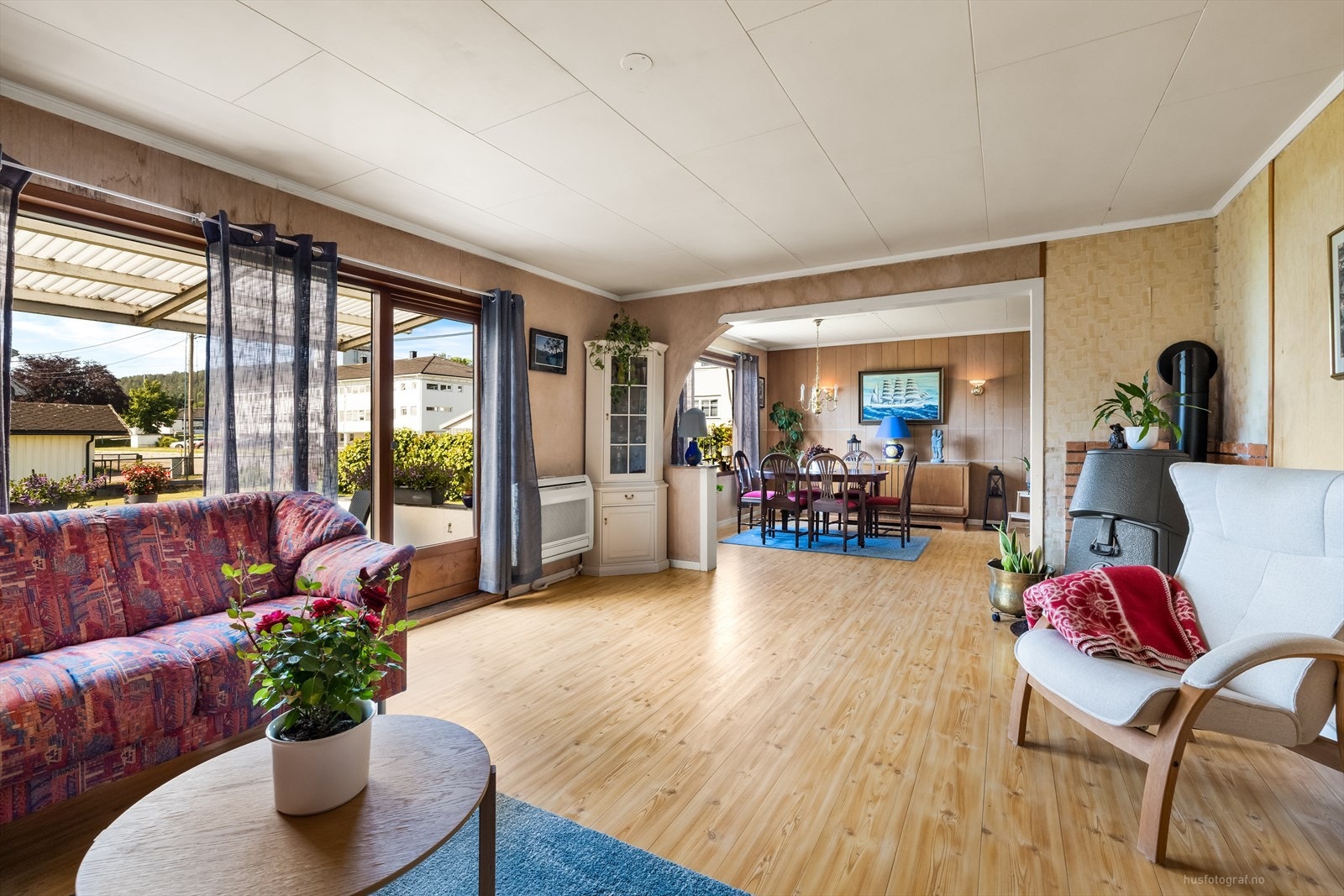 Det er montert varmepumpe og vedovn Galleribilde