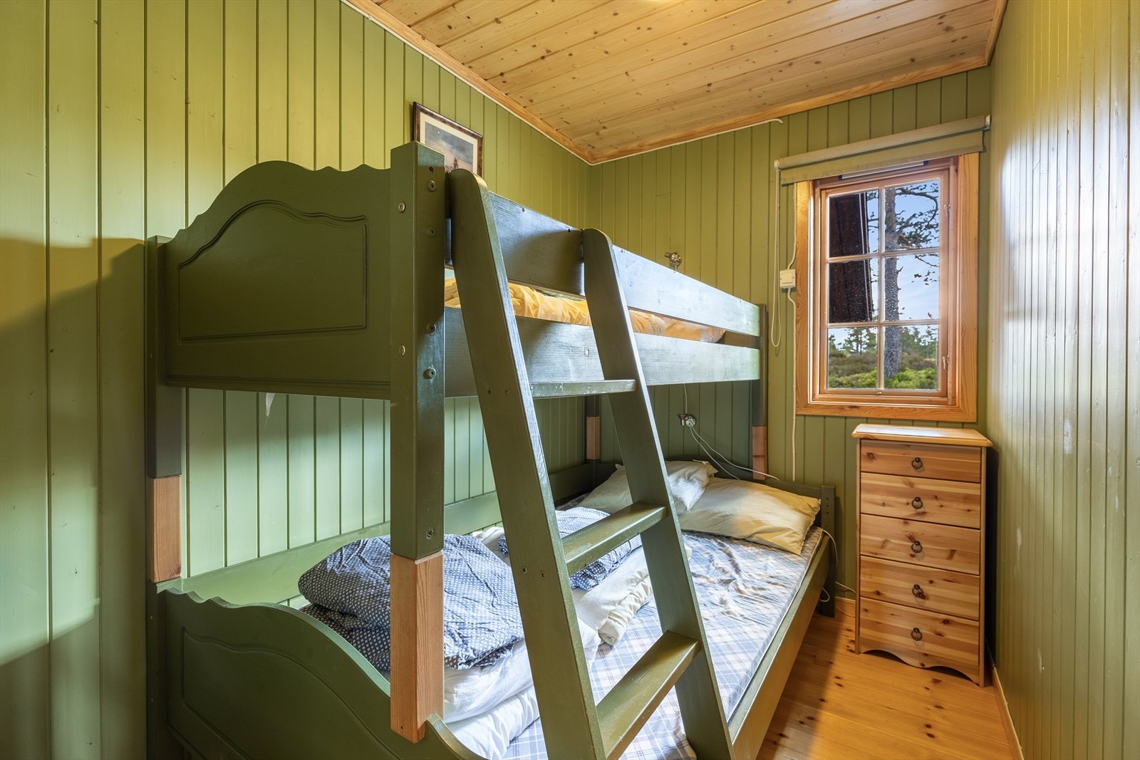 Soverom - innredet med køyeseng Galleribilde