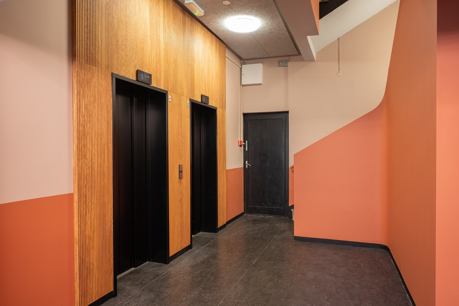 Nyrenoverte fellesarealer Galleribilde