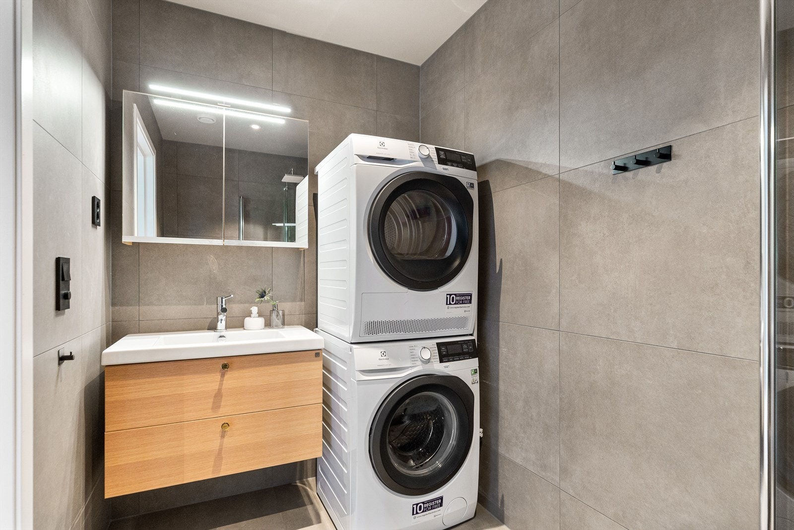 Baderomsinnredning fra Drømmekjøkken. Galleribilde