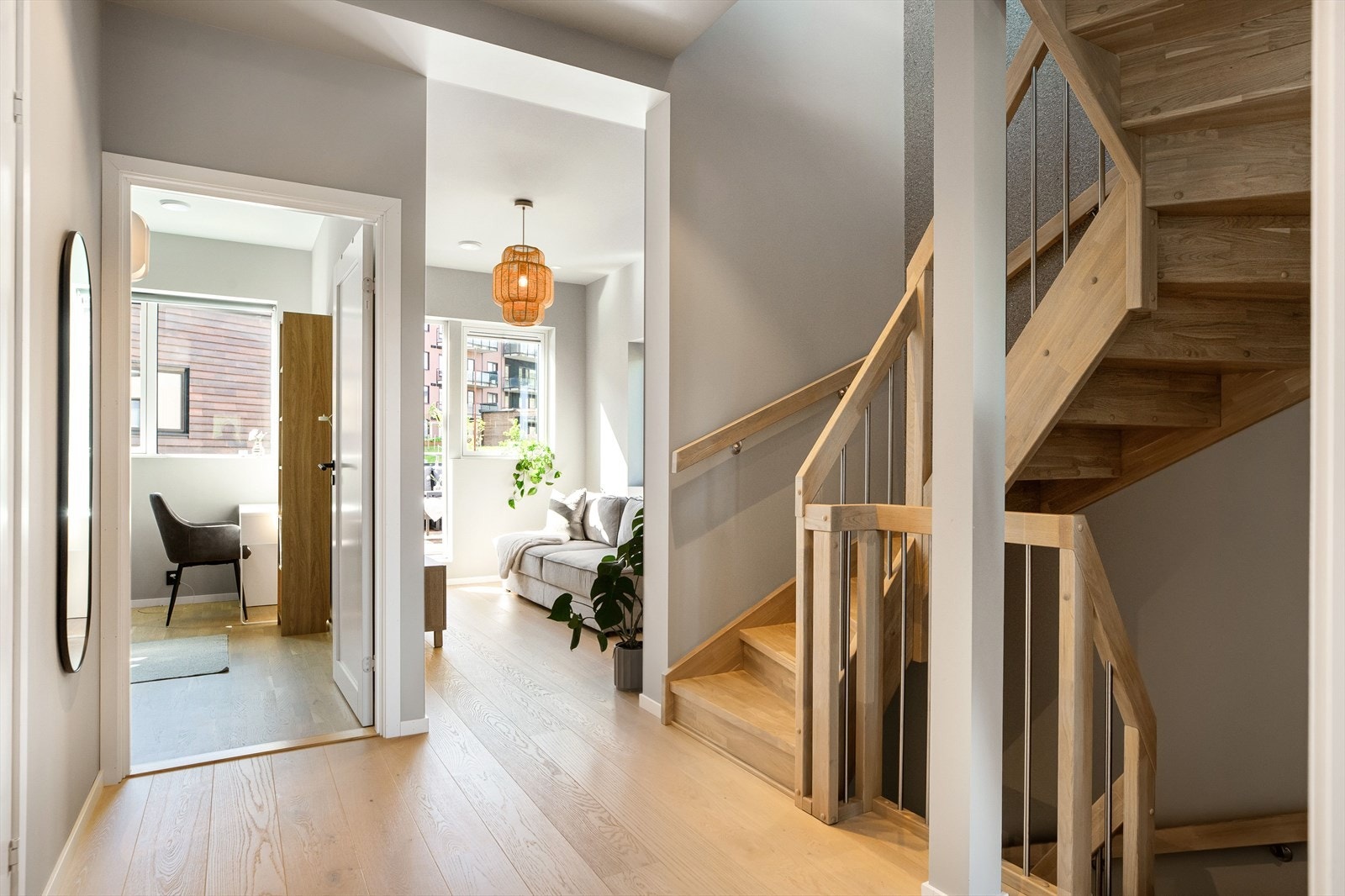 3 soverom i andre etasje med bad/toalett. Galleribilde